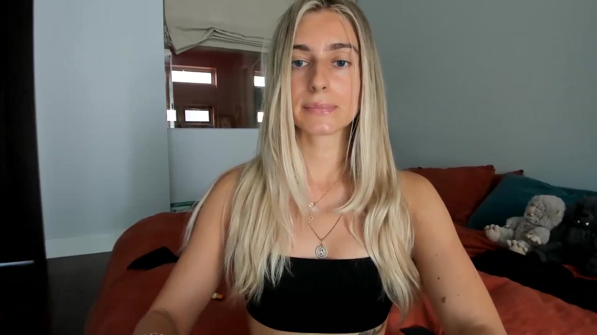Gallery image thumbnail from Vodka_Queen's myfreecams stream on, 06/06/2025, 19:10 image 10 of 20