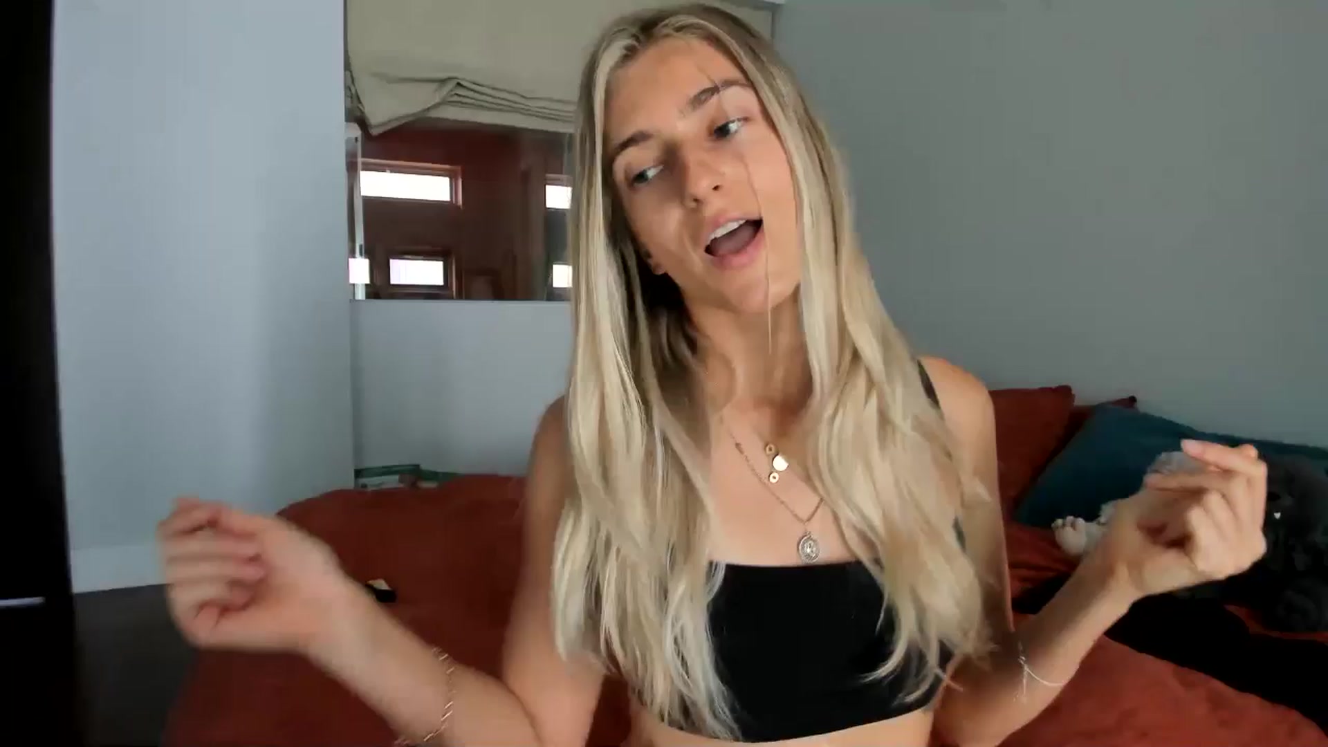 Gallery image thumbnail from Vodka_Queen's myfreecams stream on, 06/06/2025, 19:10 image 9 of 20