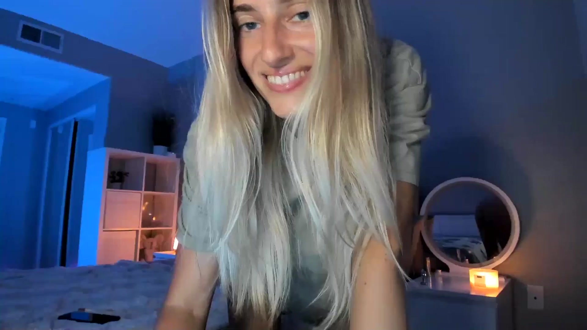 Gallery image thumbnail from Vodka_Queen's myfreecams stream on, 07/03/2025, 05:37 image 7 of 20