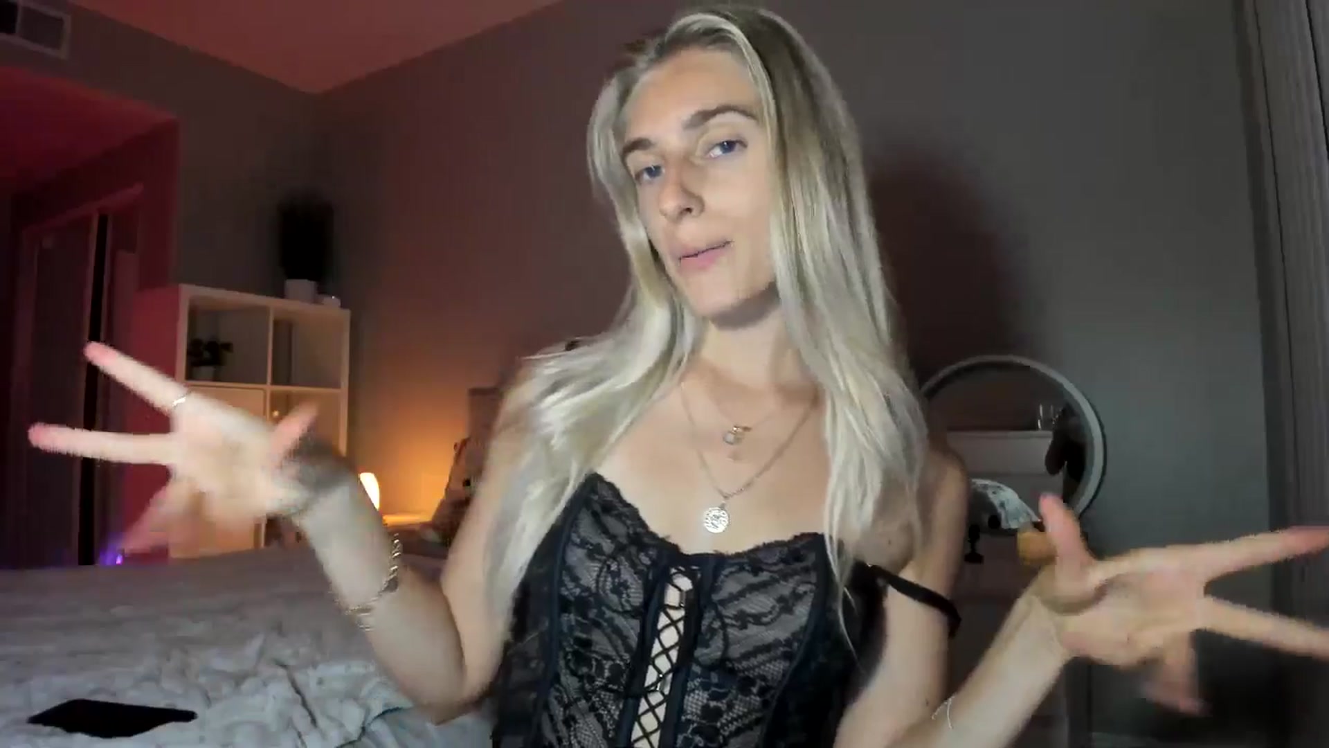 Gallery image thumbnail from Vodka_Queen's myfreecams stream on, 07/10/2025, 07:12 image 18 of 20