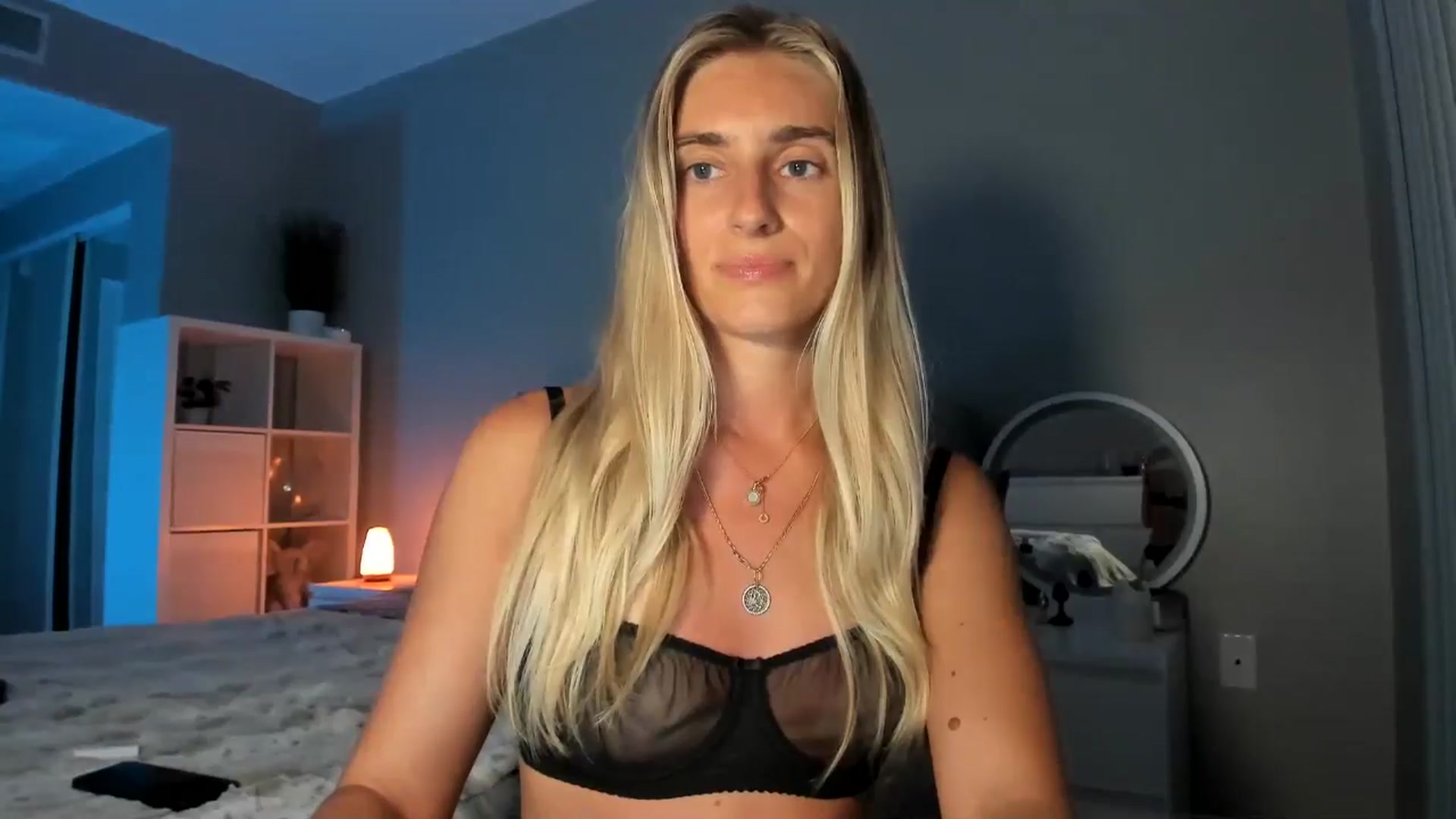 Gallery image thumbnail from Vodka_Queen's myfreecams stream on, 07/11/2025, 08:38 image 11 of 20