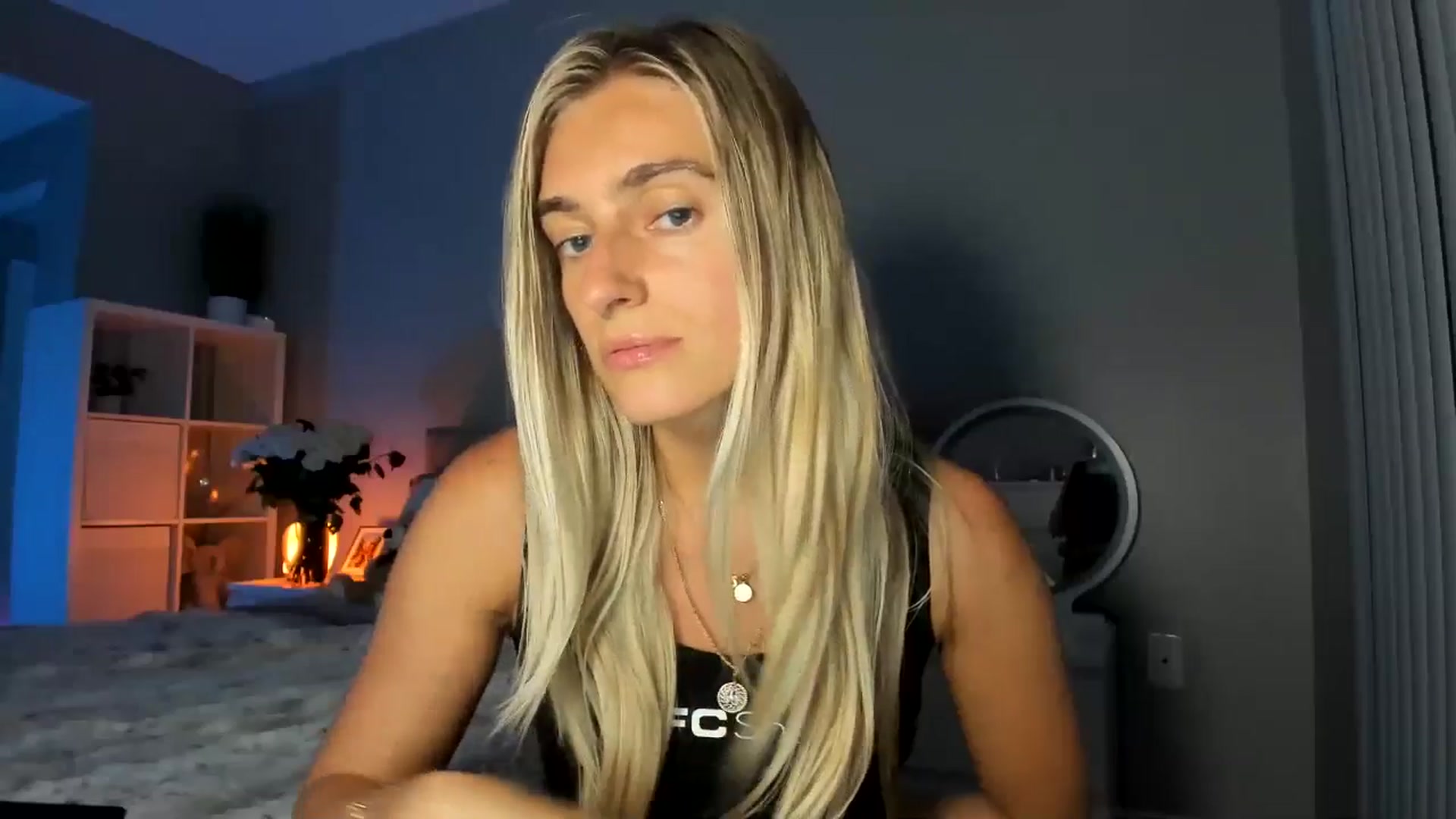 Gallery image thumbnail from Vodka_Queen's myfreecams stream on, 07/27/2025, 08:11 image 7 of 20