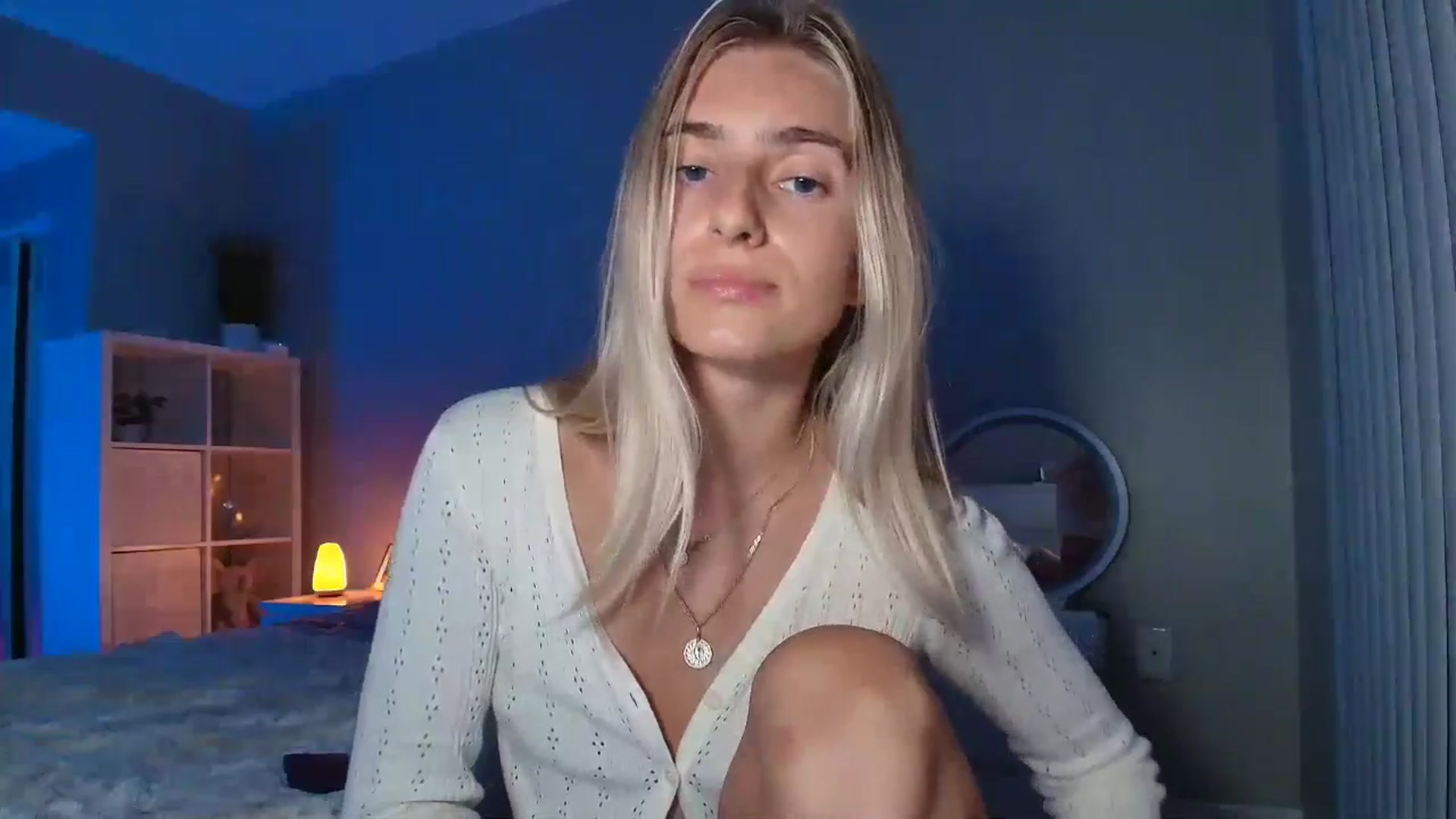 Gallery image thumbnail from Vodka_Queen's myfreecams stream on, 07/29/2025, 05:50 image 11 of 20