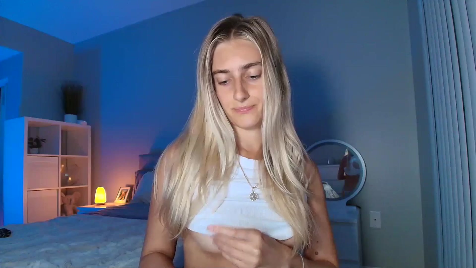 Gallery image thumbnail from Vodka_Queen's myfreecams stream on, 07/30/2025, 06:17 image 8 of 20