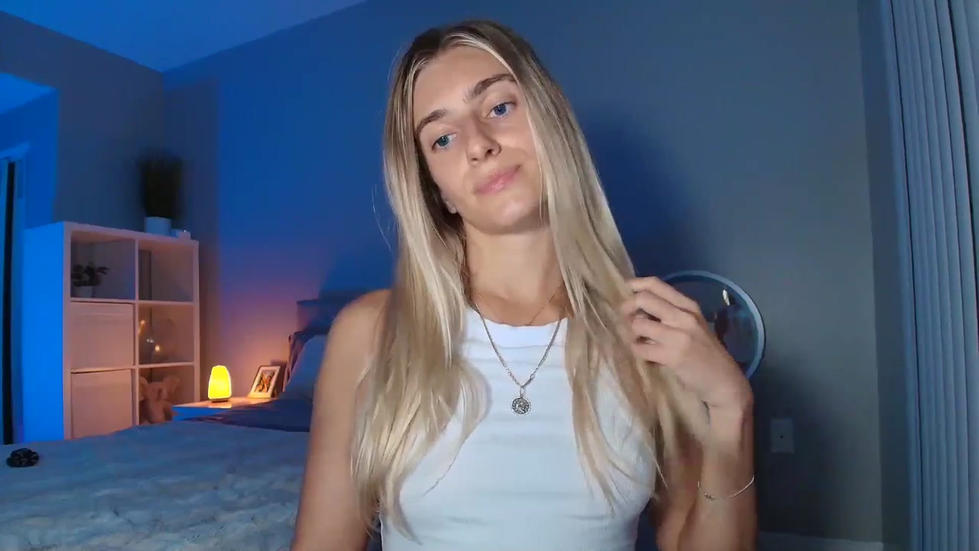 Gallery image thumbnail from Vodka_Queen's myfreecams stream on, 07/30/2025, 06:17 image 11 of 20