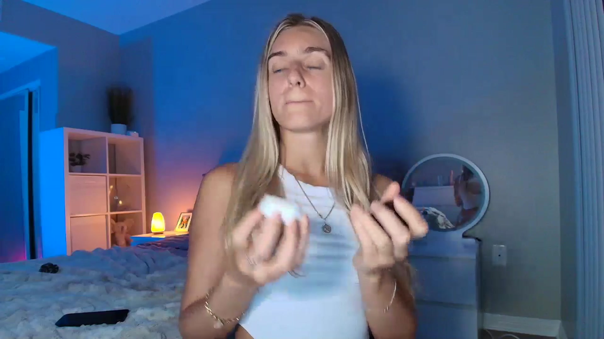 Gallery image thumbnail from Vodka_Queen's myfreecams stream on, 07/30/2025, 07:32 image 18 of 20
