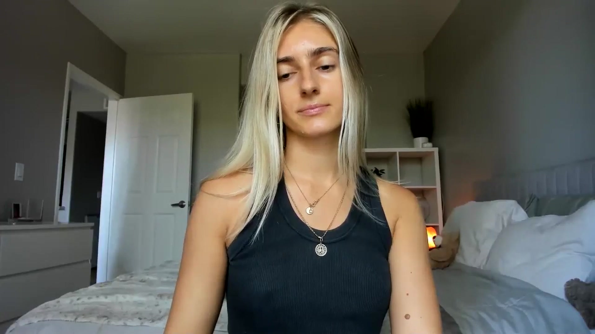 Gallery image thumbnail from Vodka_Queen's myfreecams stream on, 07/30/2025, 22:32 image 2 of 20