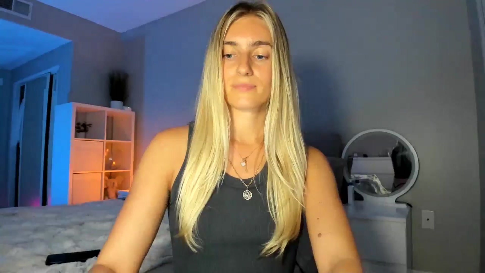 Gallery image thumbnail from Vodka_Queen's myfreecams stream on, 07/31/2025, 08:09 image 20 of 20
