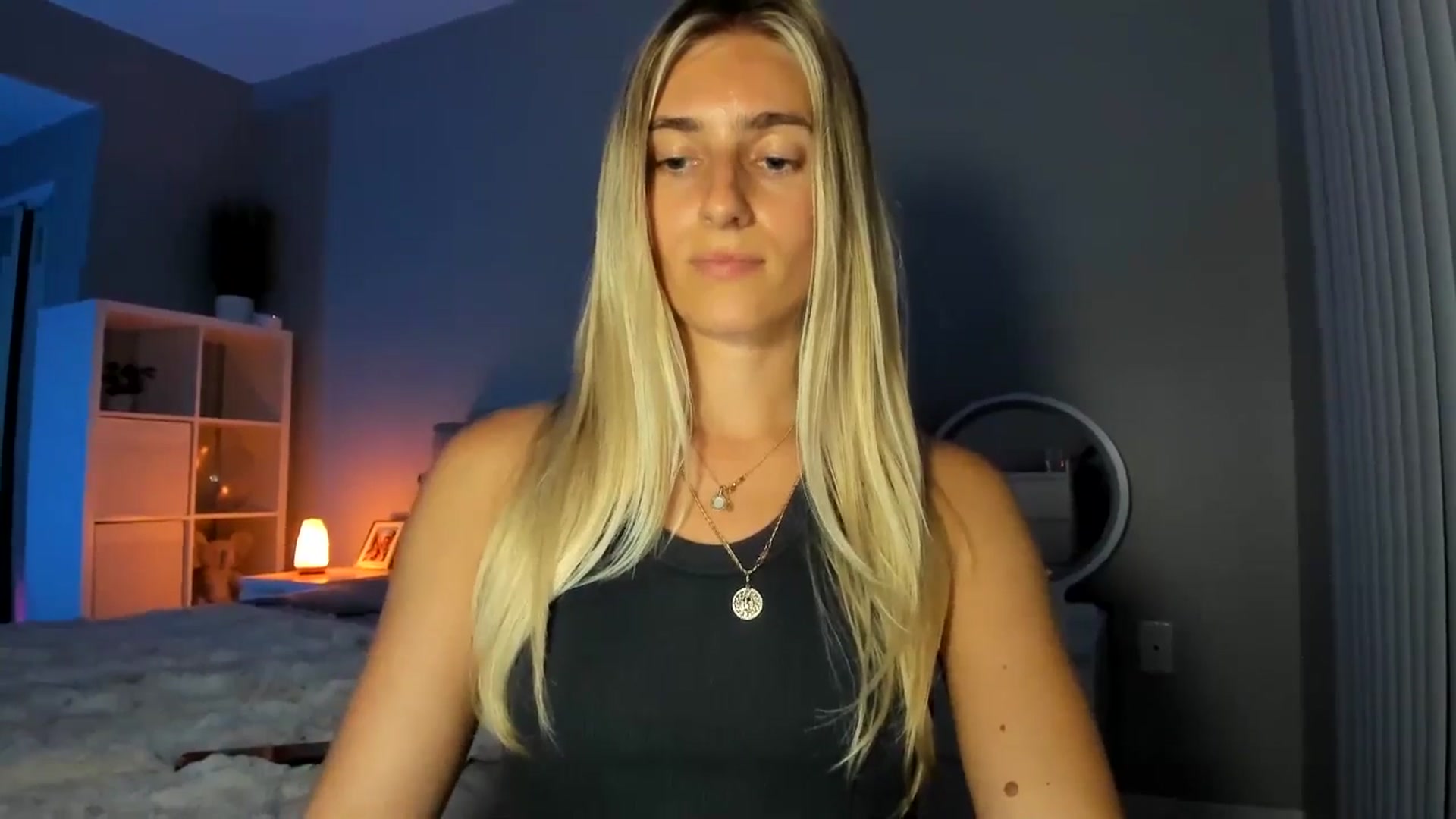 Gallery image thumbnail from Vodka_Queen's myfreecams stream on, 07/31/2025, 08:09 image 14 of 20