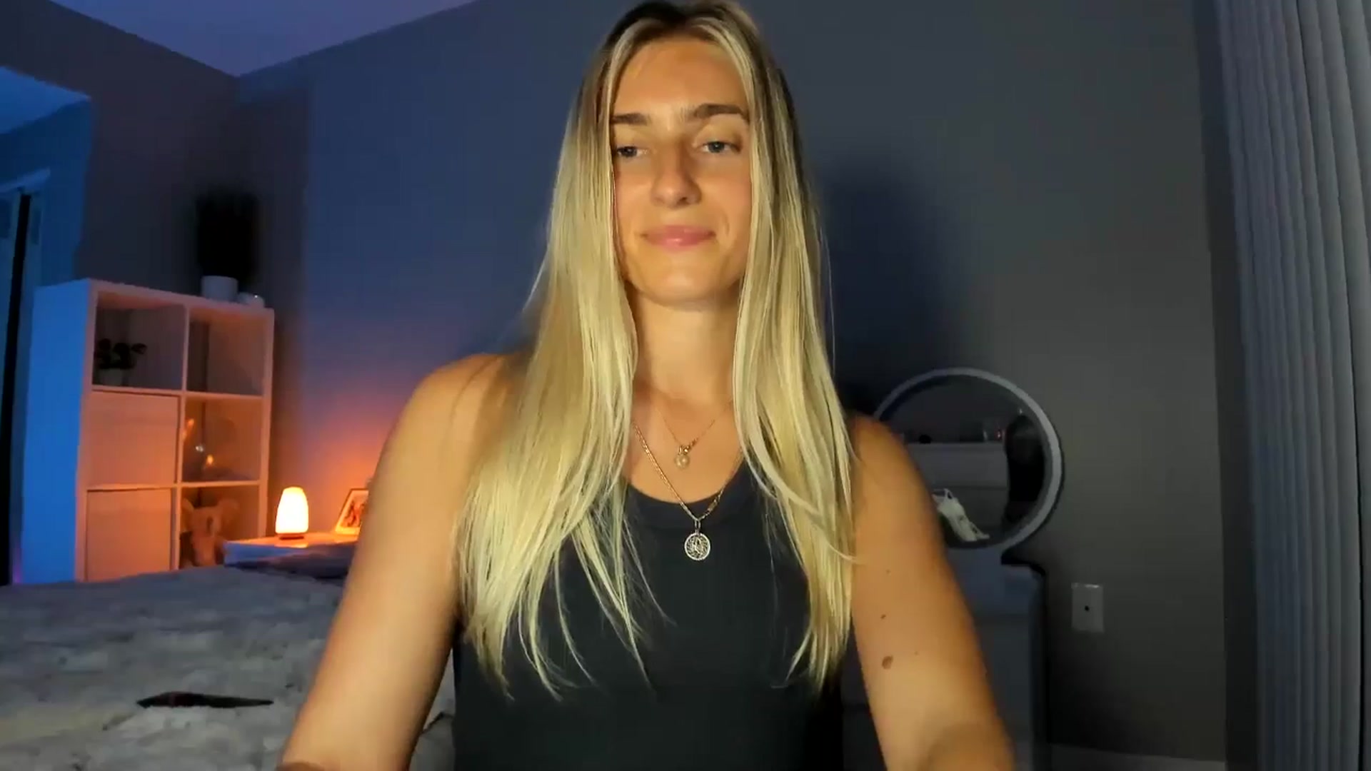 Gallery image thumbnail from Vodka_Queen's myfreecams stream on, 07/31/2025, 08:09 image 13 of 20