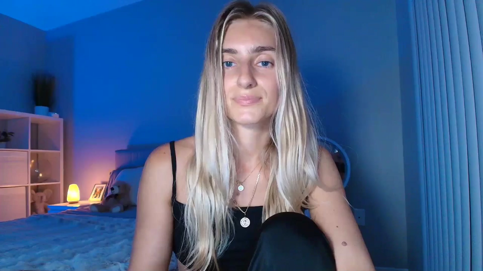 Gallery image thumbnail from Vodka_Queen's myfreecams stream on, 08/05/2025, 06:20 image 20 of 20