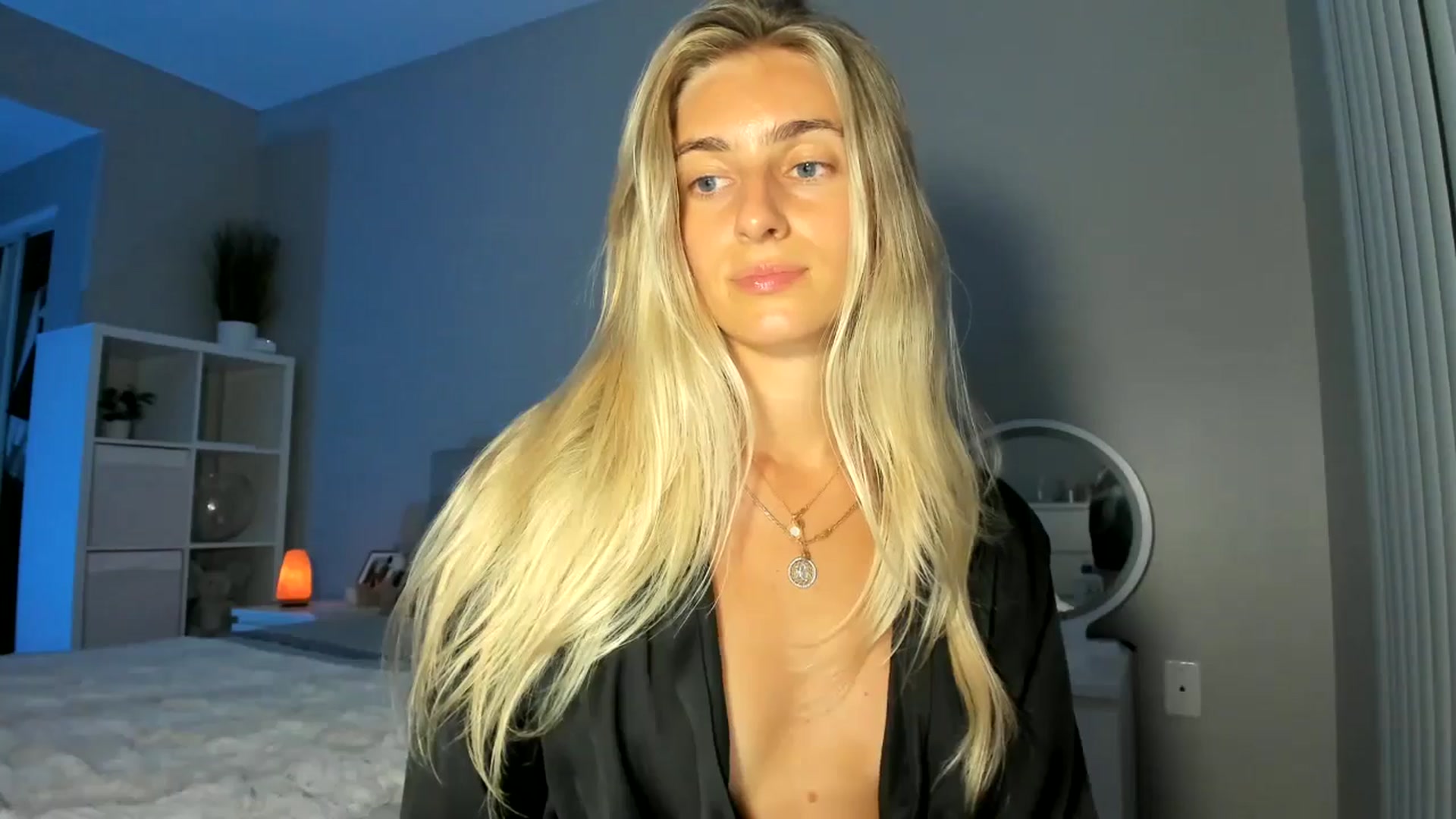 Gallery image thumbnail from Vodka_Queen's myfreecams stream on, 09/03/2025, 06:45 image 11 of 20