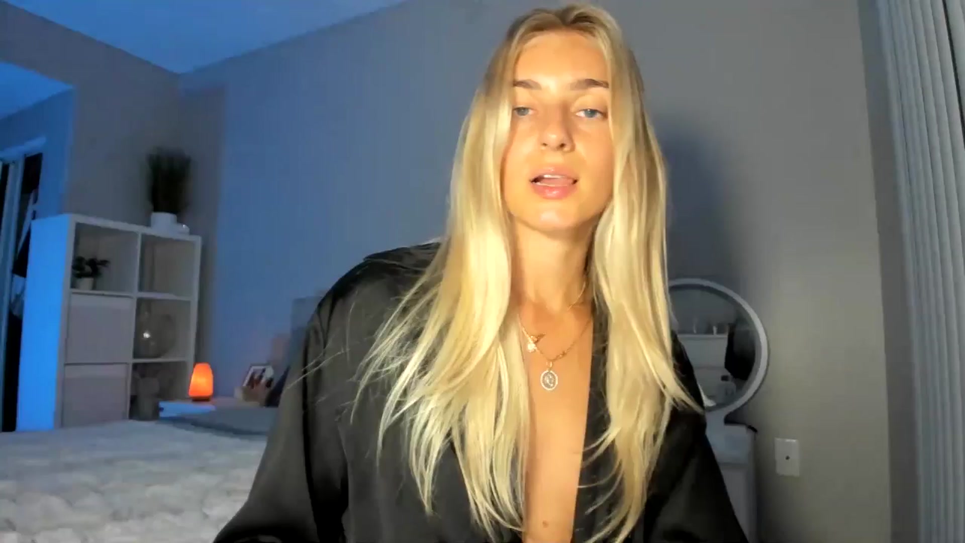 Gallery image thumbnail from Vodka_Queen's myfreecams stream on, 09/03/2025, 06:45 image 14 of 20