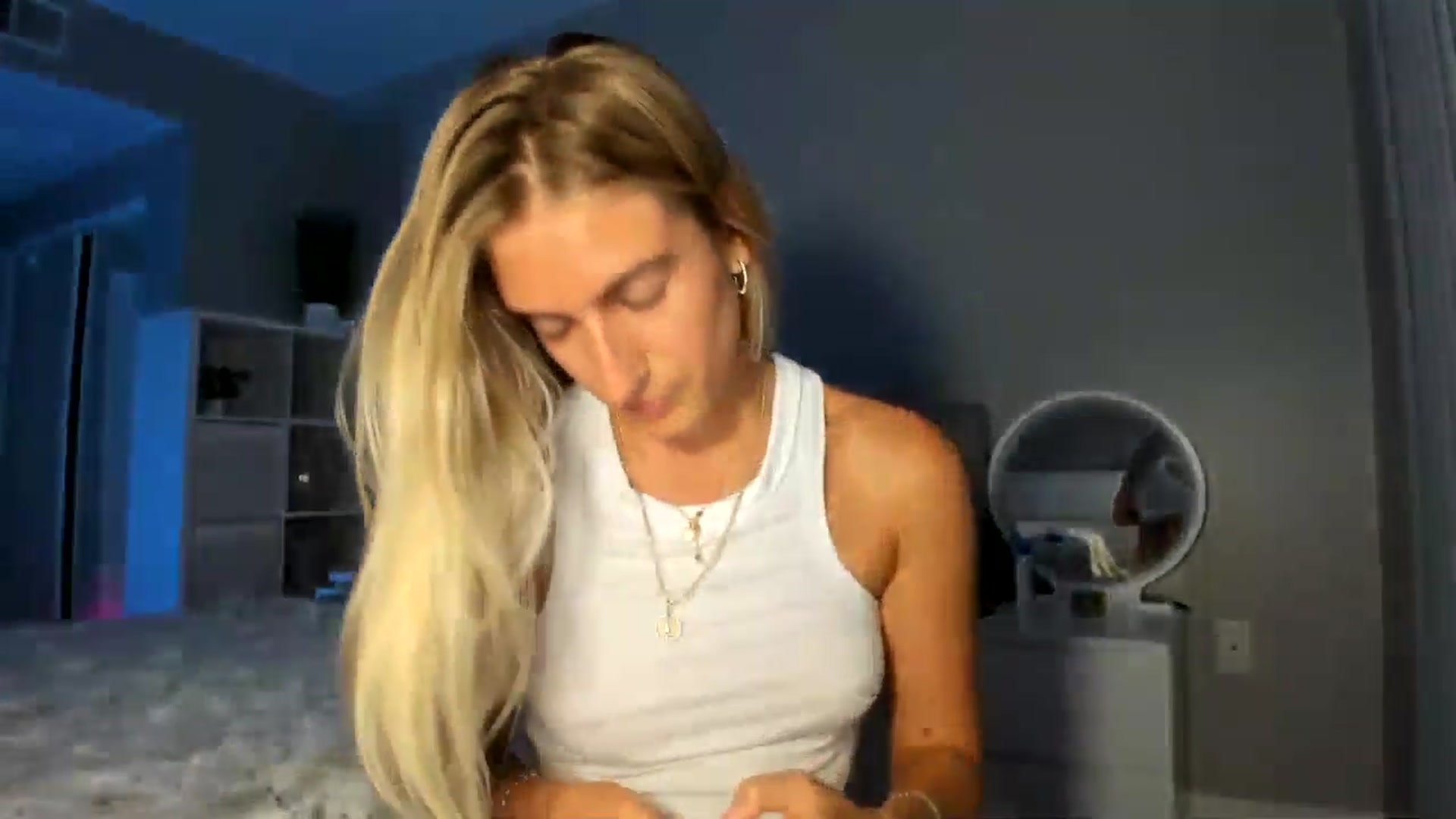 Gallery image thumbnail from Vodka_Queen's myfreecams stream on, 09/05/2025, 05:56 image 18 of 20
