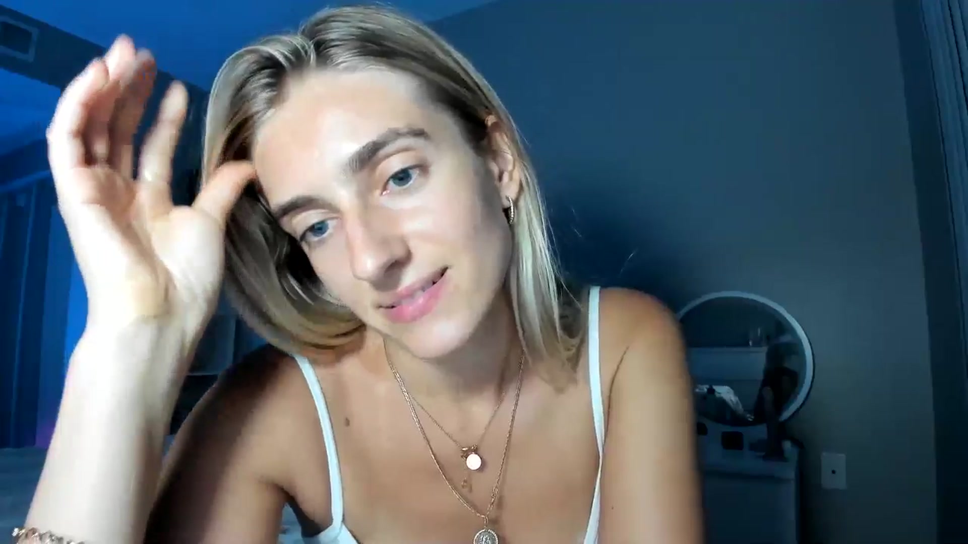 Gallery image thumbnail from Vodka_Queen's myfreecams stream on, 09/10/2025, 07:48 image 12 of 20