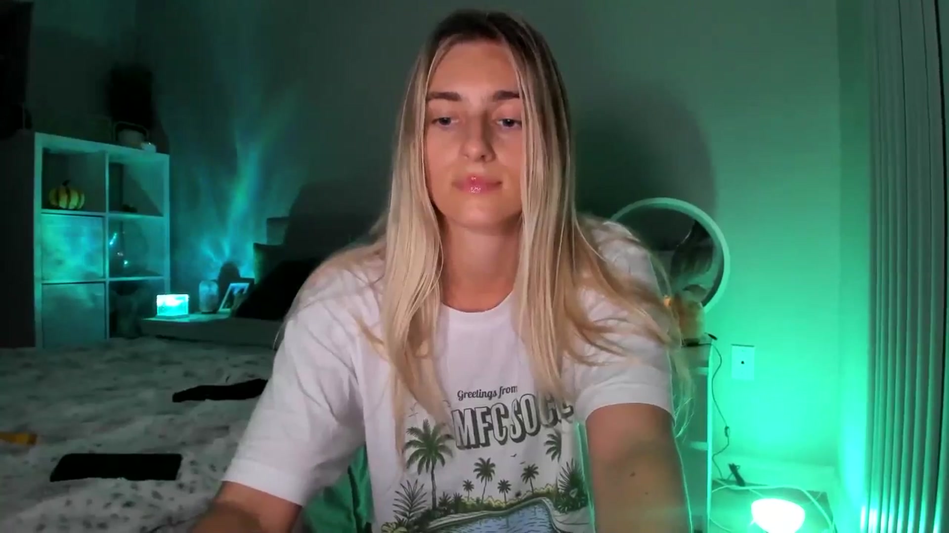 Gallery image thumbnail from Vodka_Queen's myfreecams stream on, 10/11/2025, 10:13 image 5 of 20