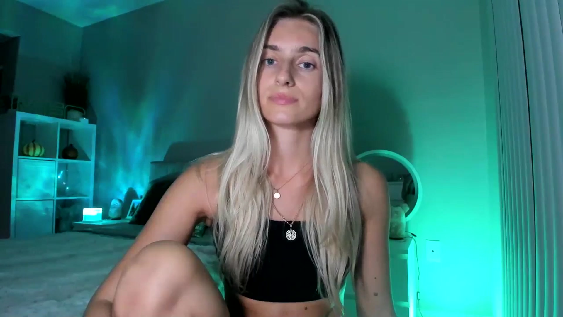 Gallery image thumbnail from Vodka_Queen's myfreecams stream on, 10/18/2025, 07:43 image 20 of 20