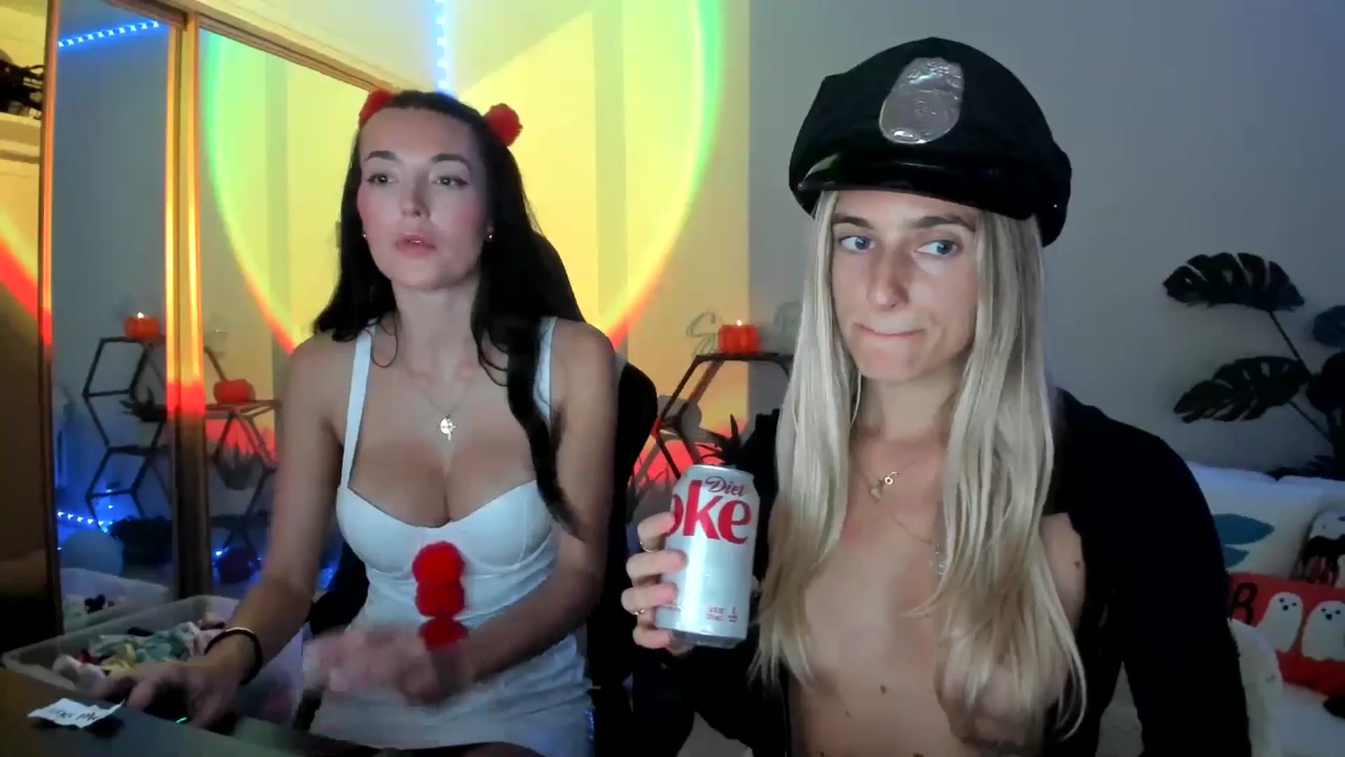 Gallery image thumbnail from Vodka_Queen's myfreecams stream on, 10/30/2025, 07:55 image 17 of 20