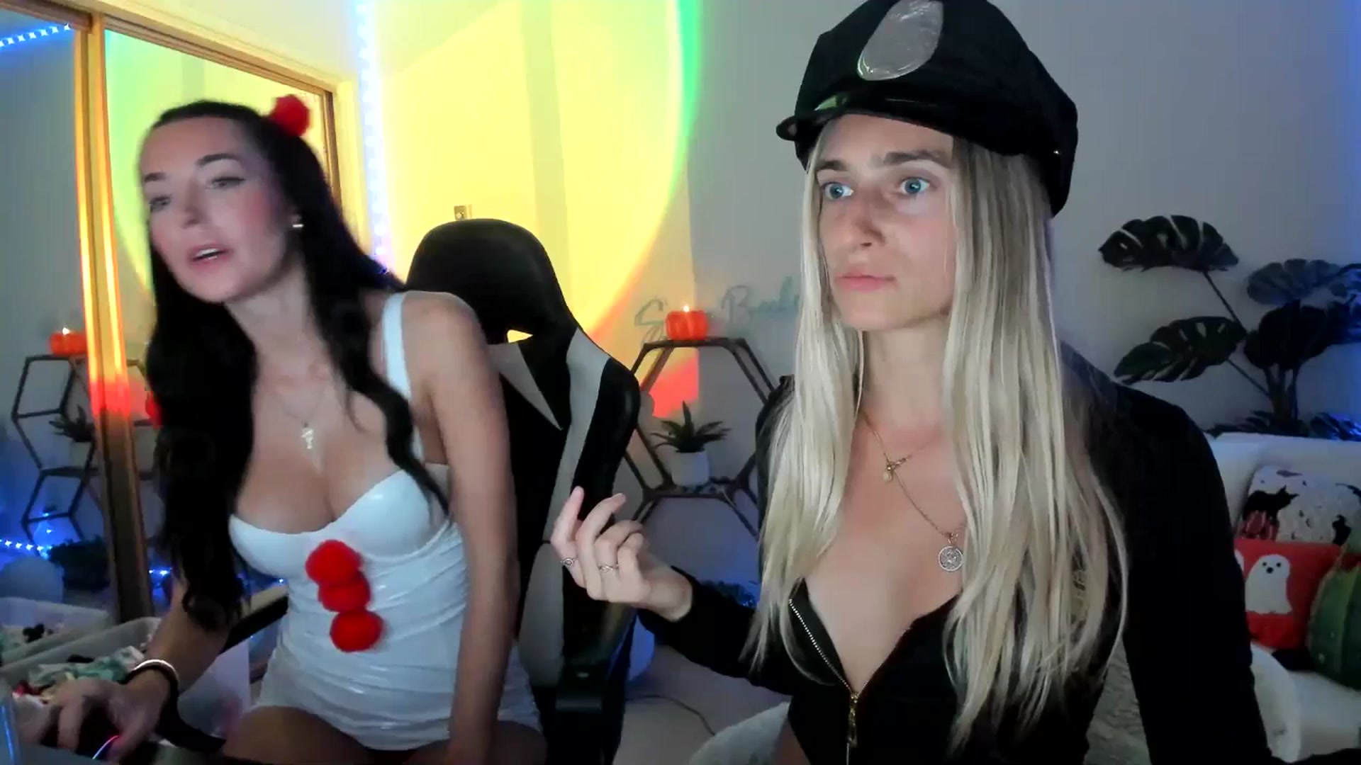 Gallery image thumbnail from Vodka_Queen's myfreecams stream on, 10/30/2025, 07:55 image 20 of 20