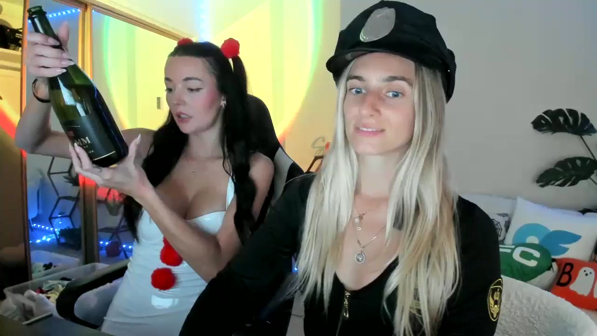 Gallery image thumbnail from Vodka_Queen's myfreecams stream on, 10/30/2025, 07:55 image 10 of 20