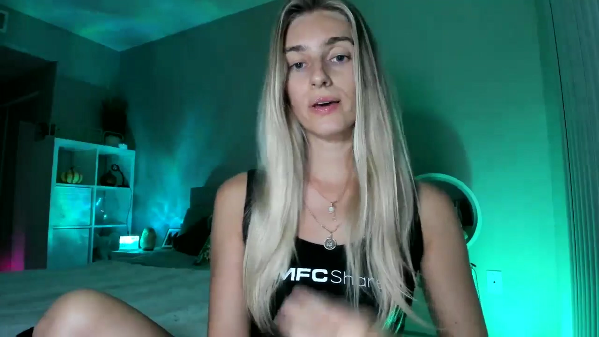 Gallery image thumbnail from Vodka_Queen's myfreecams stream on, 11/01/2025, 08:52 image 2 of 20
