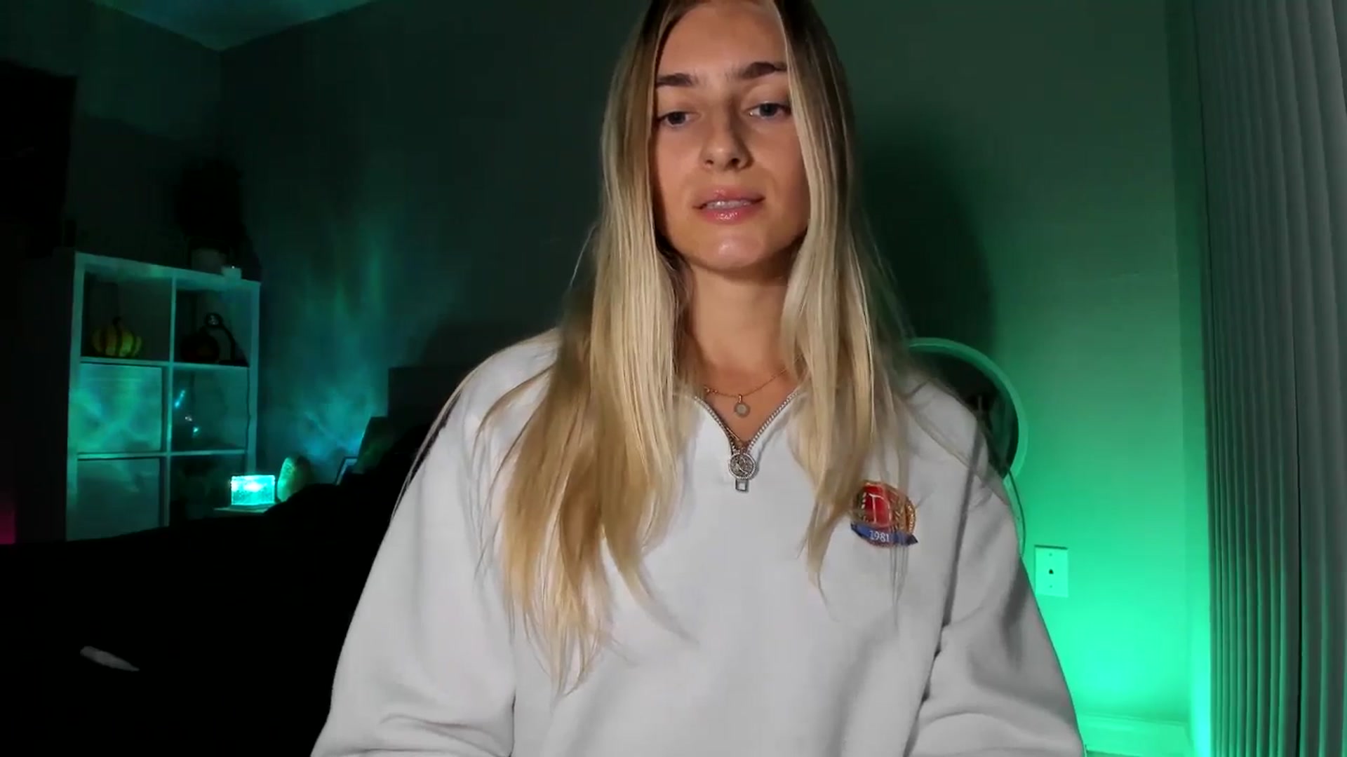 Gallery image thumbnail from Vodka_Queen's myfreecams stream on, 11/13/2025, 06:58 image 4 of 20