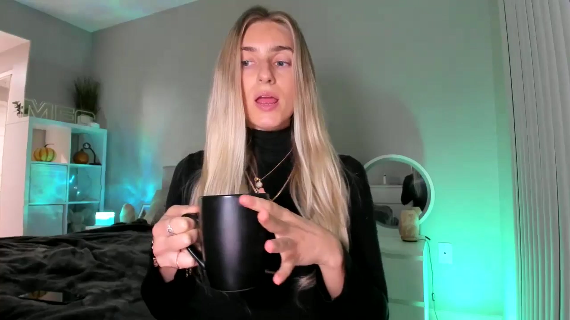 Gallery image thumbnail from Vodka_Queen's myfreecams stream on, 11/21/2025, 07:02 image 13 of 20