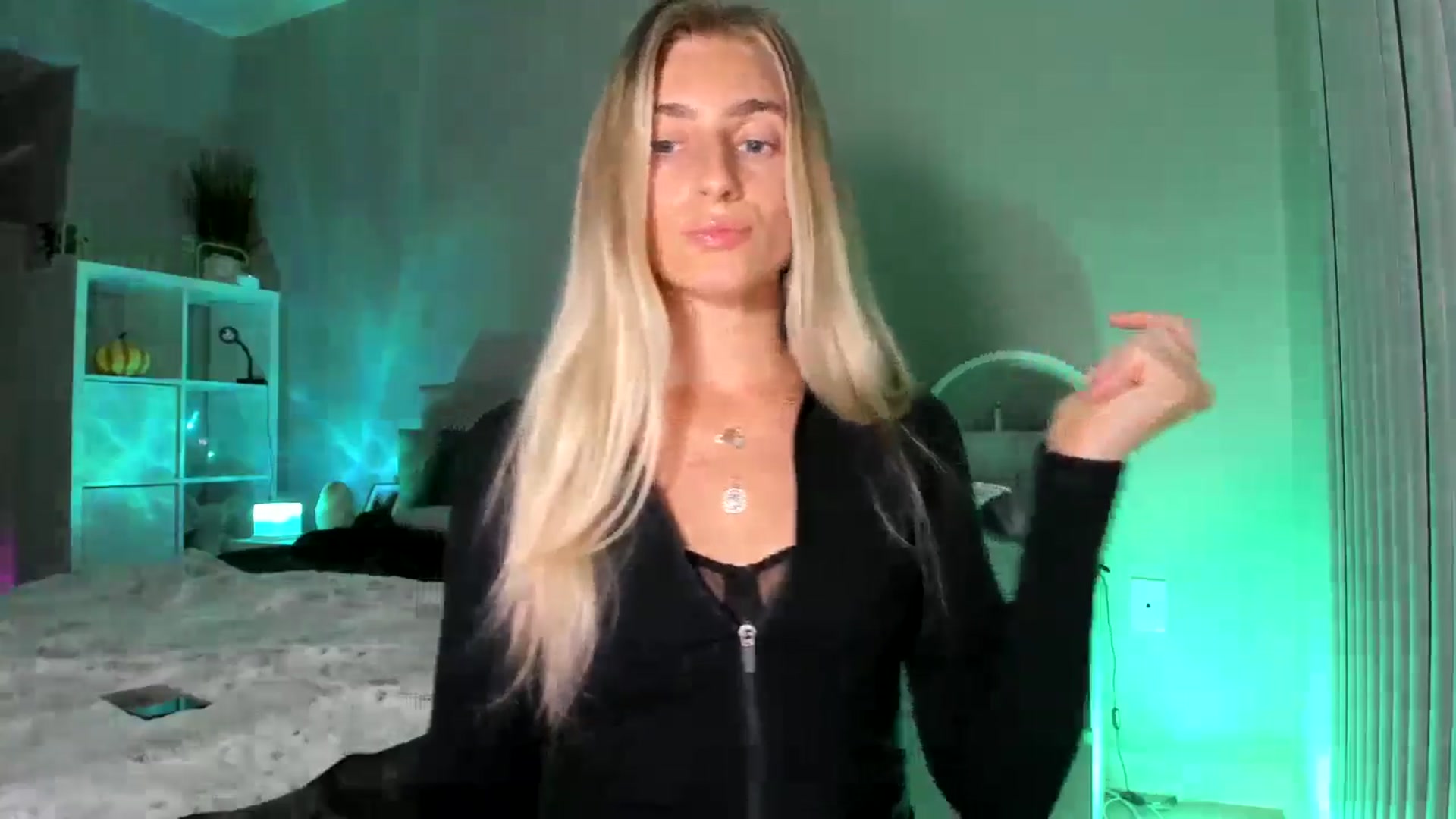 Gallery image thumbnail from Vodka_Queen's myfreecams stream on, 11/30/2025, 05:11 image 2 of 20