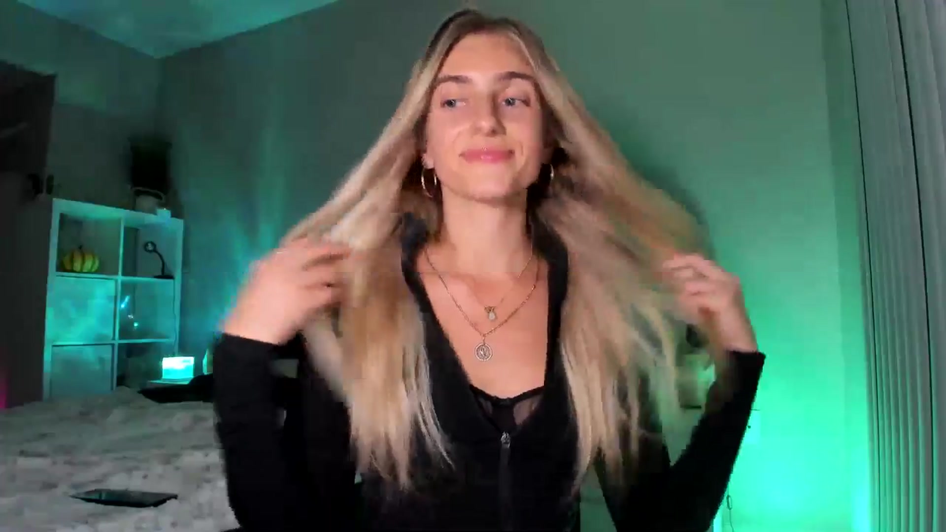 Gallery image thumbnail from Vodka_Queen's myfreecams stream on, 11/30/2025, 05:11 image 20 of 20