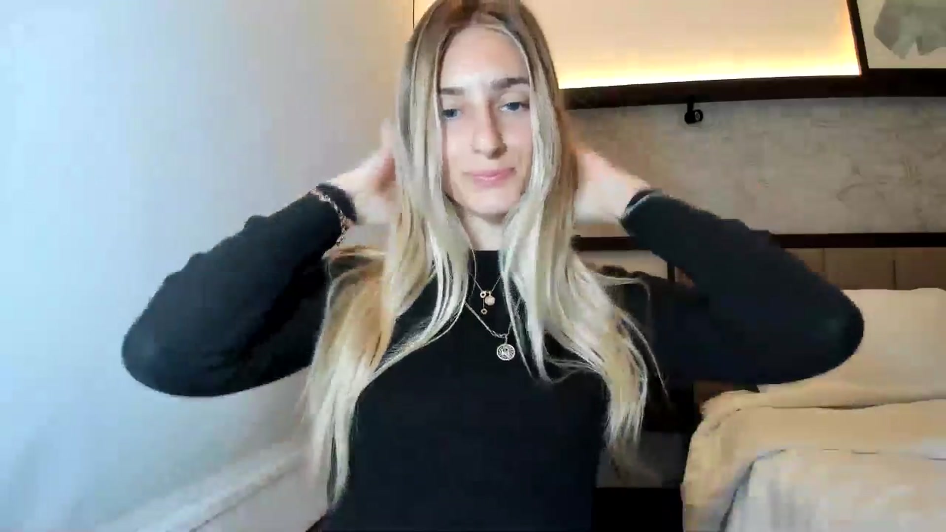 Gallery image thumbnail from Vodka_Queen's myfreecams stream on, 12/22/2025, 04:59 image 9 of 20