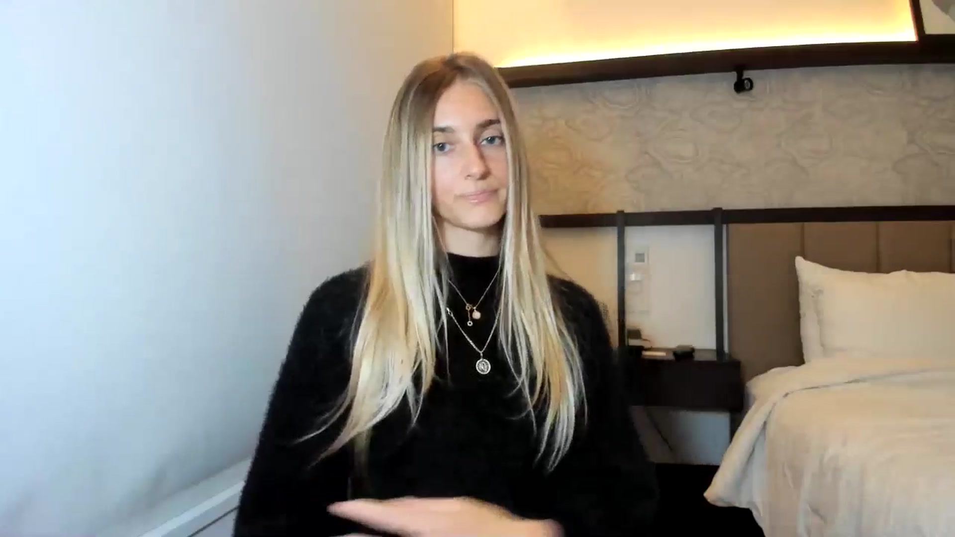 Gallery image thumbnail from Vodka_Queen's myfreecams stream on, 12/23/2025, 05:12 image 19 of 20