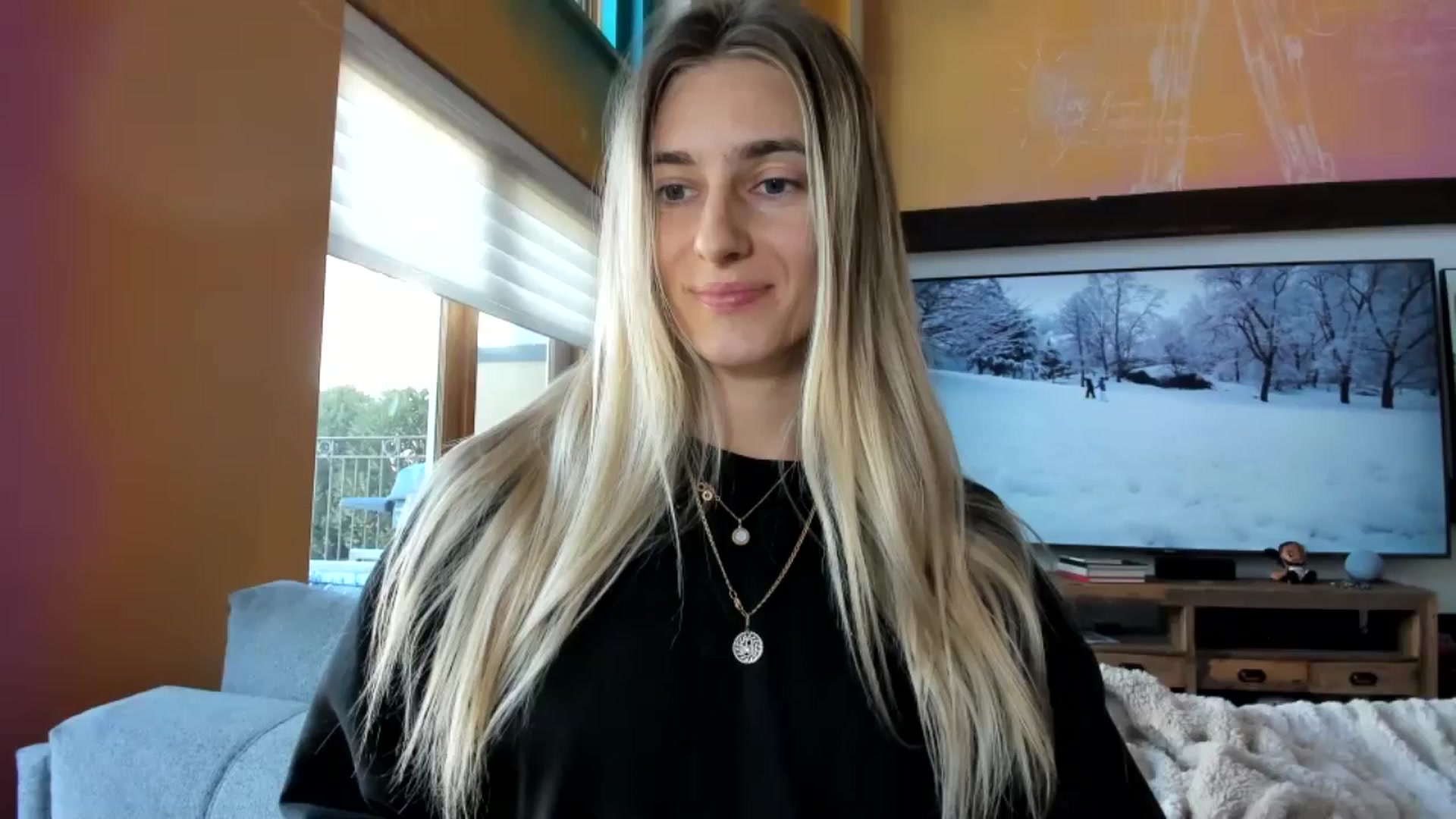 Gallery image thumbnail from Vodka_Queen's myfreecams stream on, 12/31/2025, 18:20 image 1 of 20