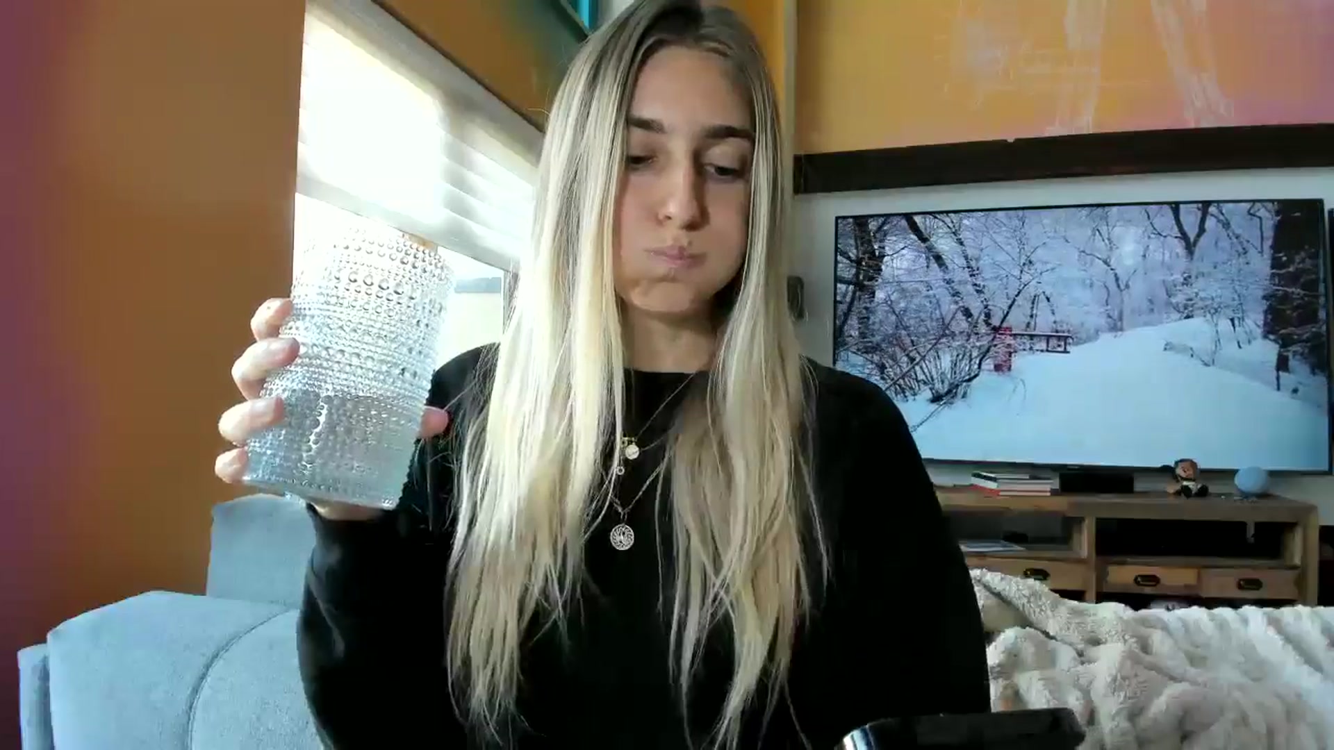 Gallery image thumbnail from Vodka_Queen's myfreecams stream on, 12/31/2025, 18:20 image 10 of 20