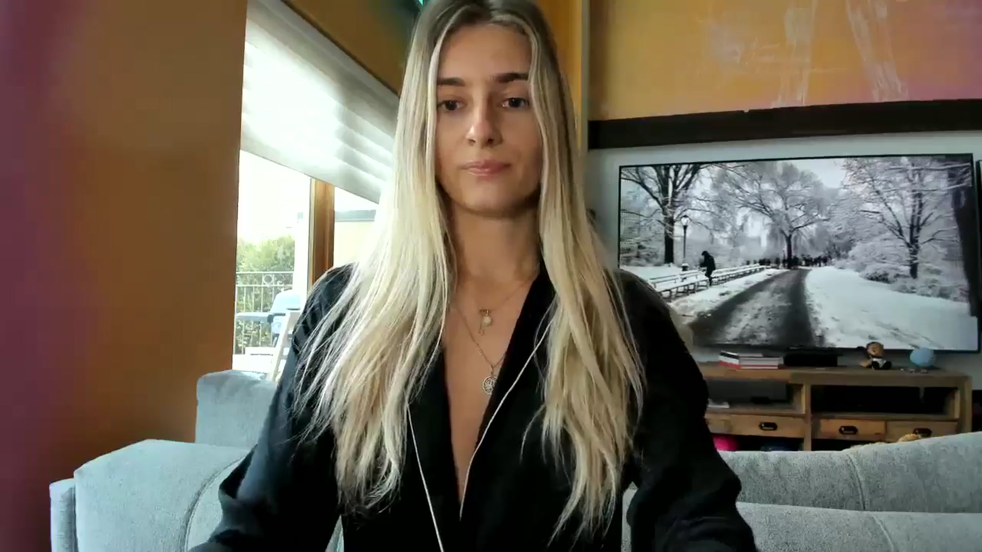 Gallery image thumbnail from Vodka_Queen's myfreecams stream on, 01/03/2026, 18:20 image 2 of 20