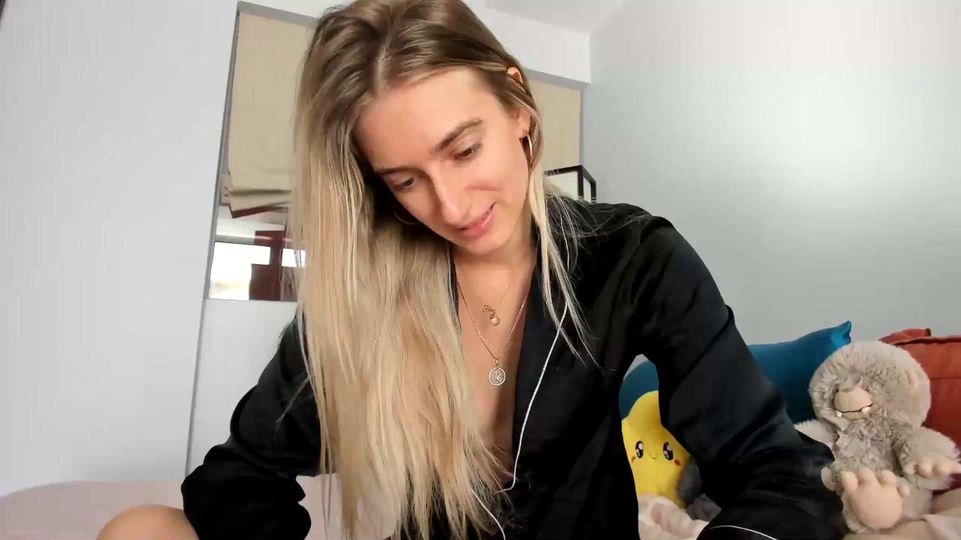 Gallery image thumbnail from Vodka_Queen's myfreecams stream on, 01/04/2026, 20:49 image 1 of 20
