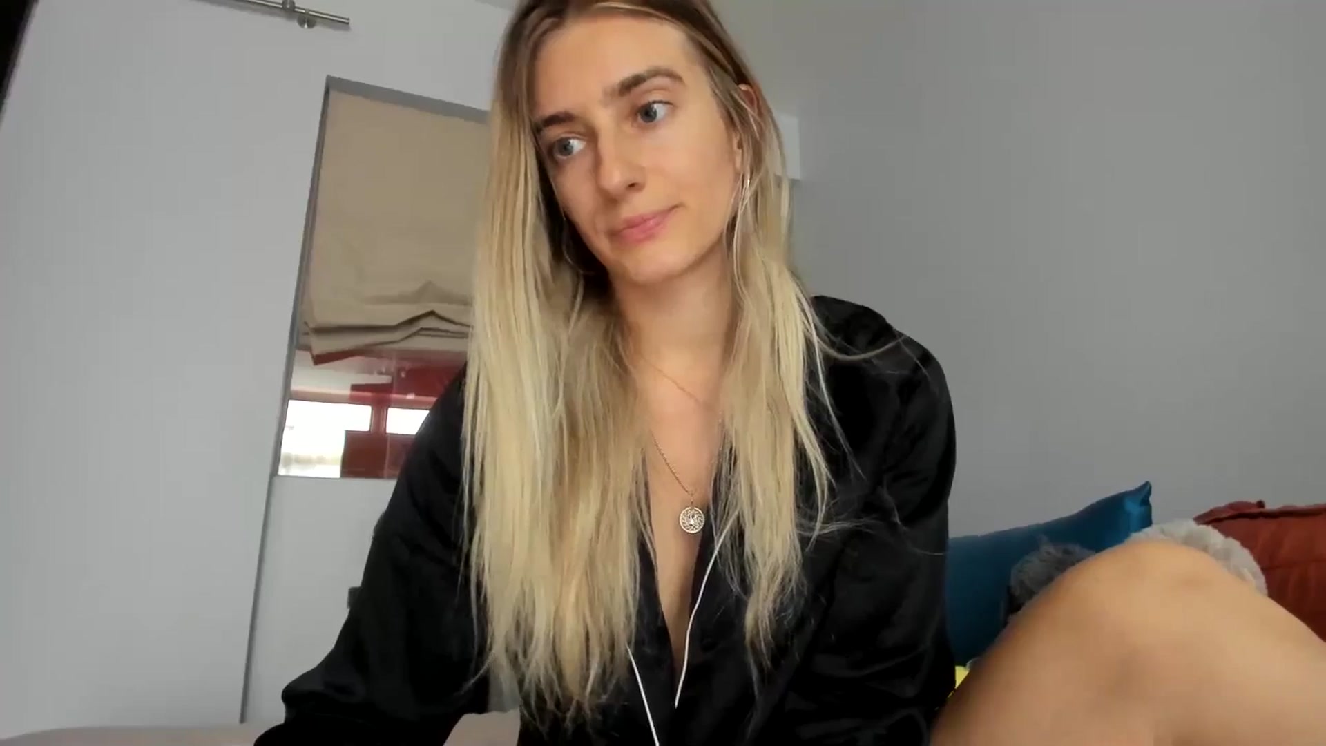 Gallery image thumbnail from Vodka_Queen's myfreecams stream on, 01/04/2026, 20:49 image 7 of 20