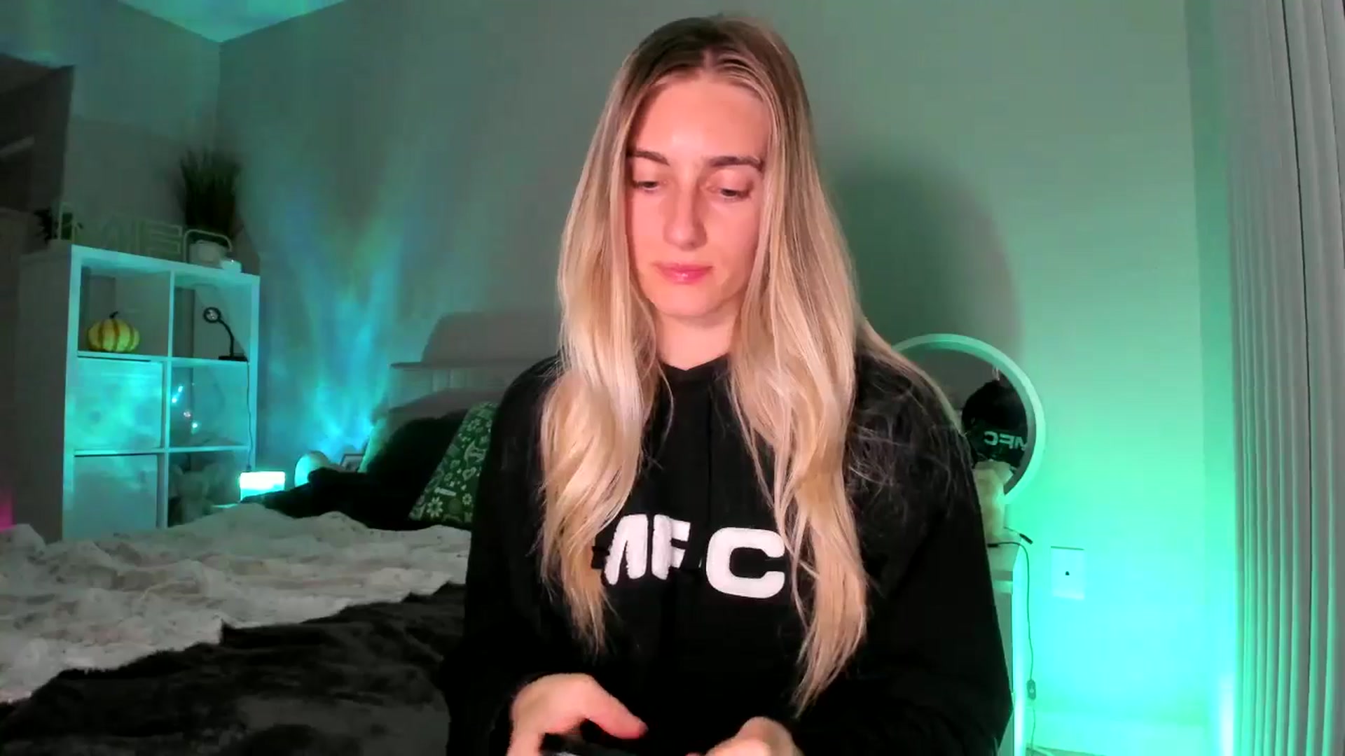 Gallery image thumbnail from Vodka_Queen's myfreecams stream on, 01/10/2026, 07:19 image 11 of 20