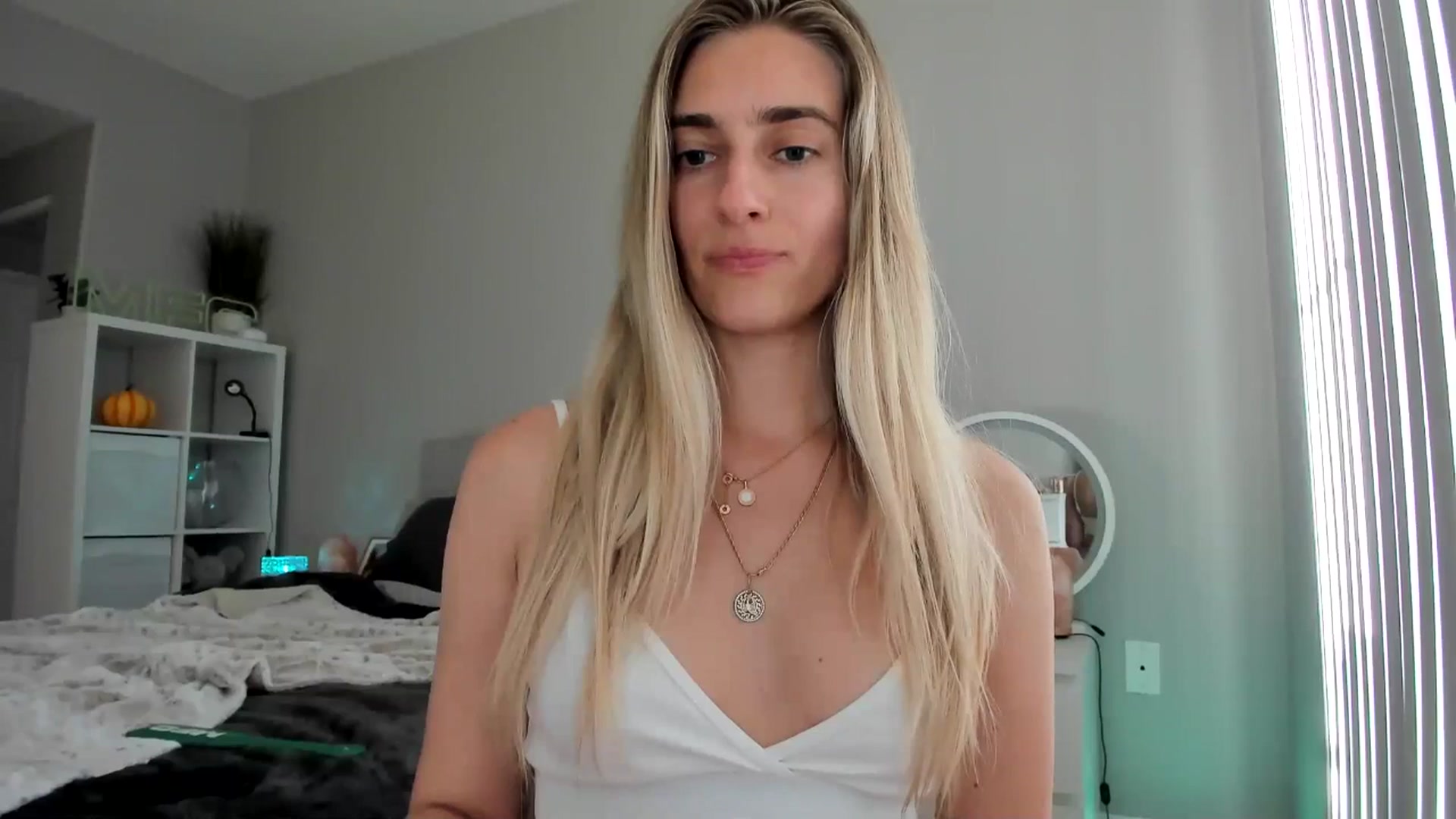 Gallery image thumbnail from Vodka_Queen's myfreecams stream on, 01/15/2026, 24:12 image 13 of 20