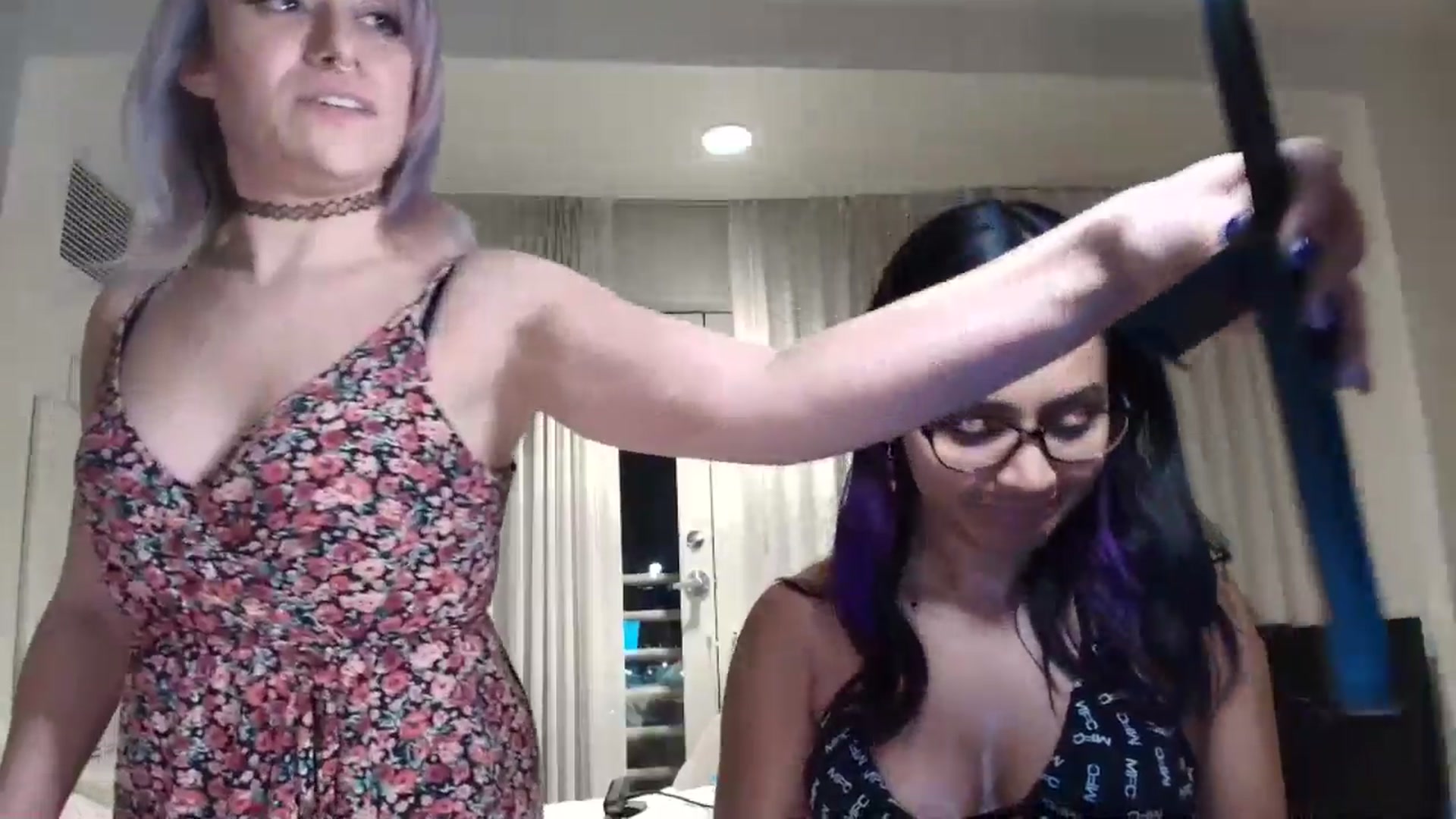 Gallery image thumbnail from Vodka_Queen's myfreecams stream on, 01/23/2026, 08:56 image 7 of 20