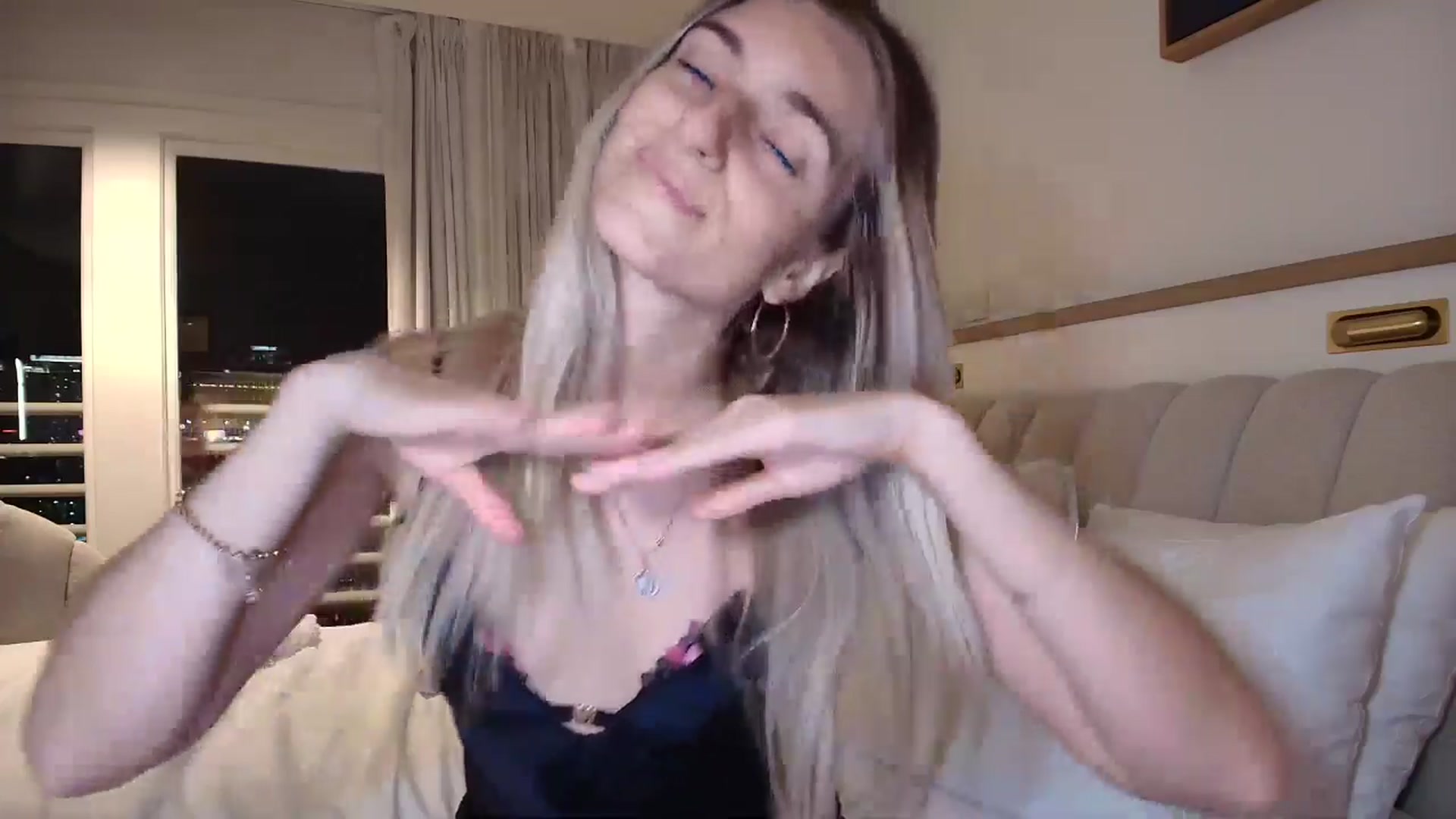 Gallery image thumbnail from Vodka_Queen's myfreecams stream on, 01/25/2026, 03:49 image 10 of 20