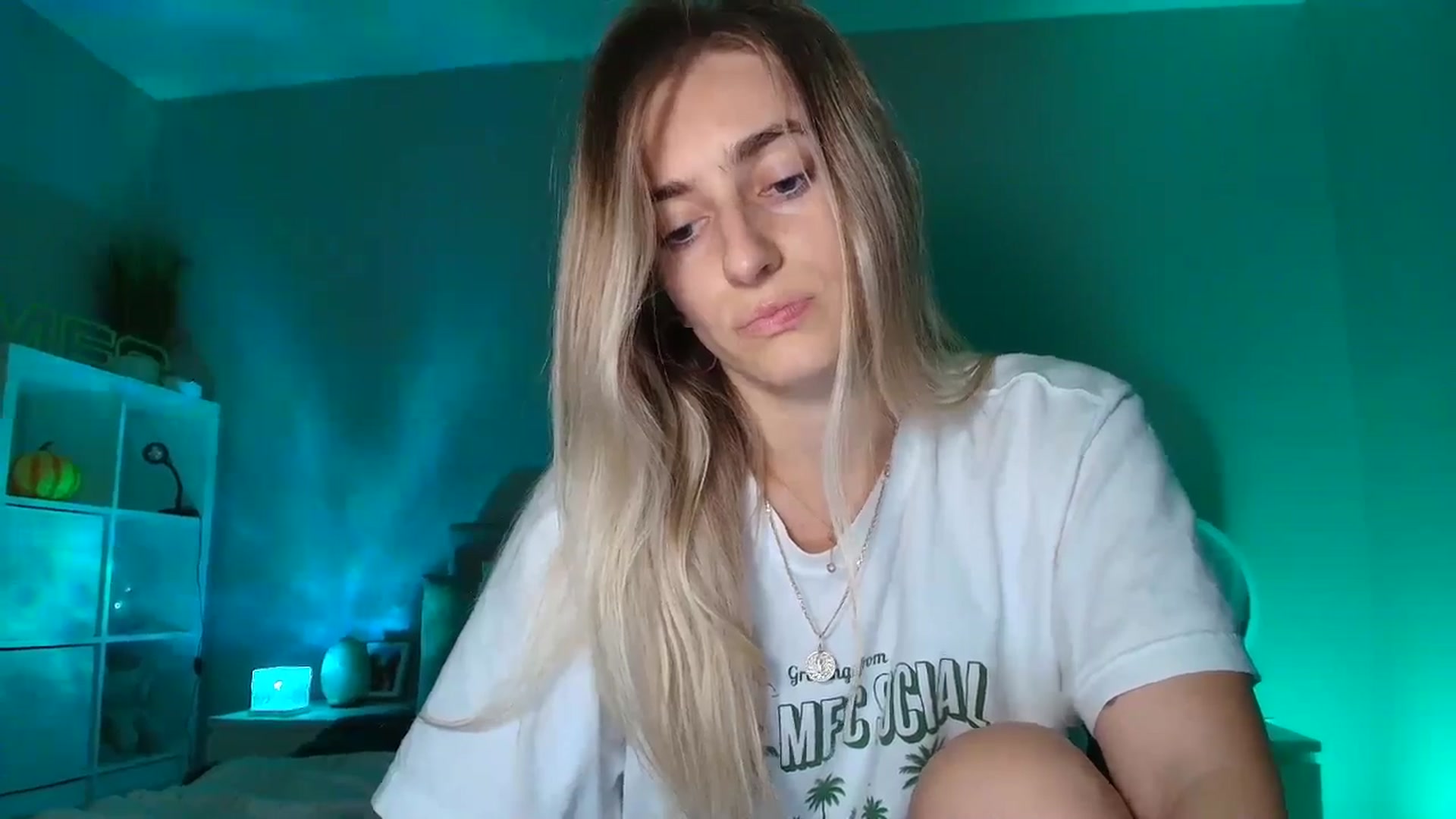 Gallery image thumbnail from Vodka_Queen's myfreecams stream on, 01/26/2026, 07:05 image 8 of 20