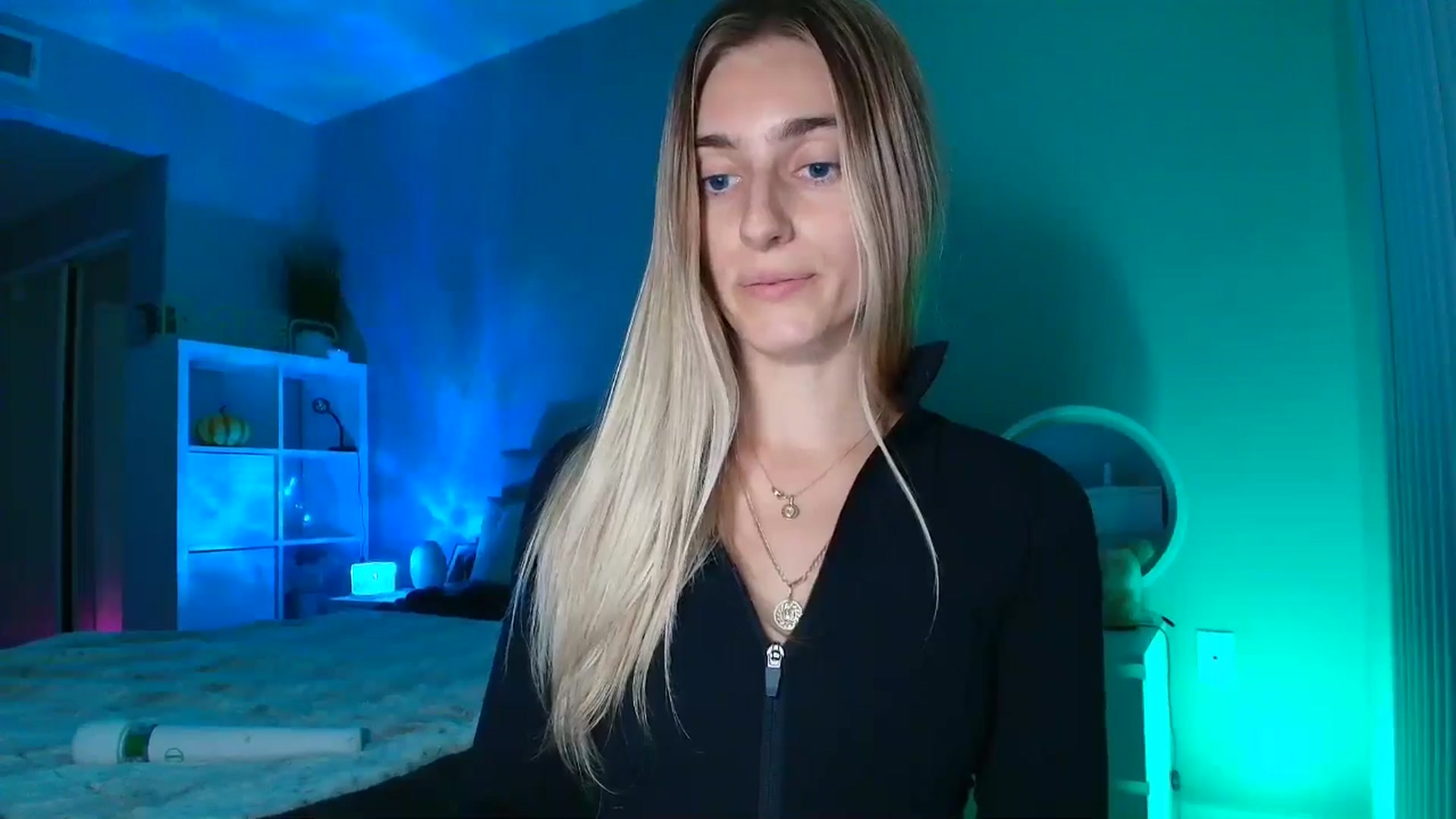 Gallery image thumbnail from Vodka_Queen's myfreecams stream on, 01/30/2026, 08:38 image 18 of 20