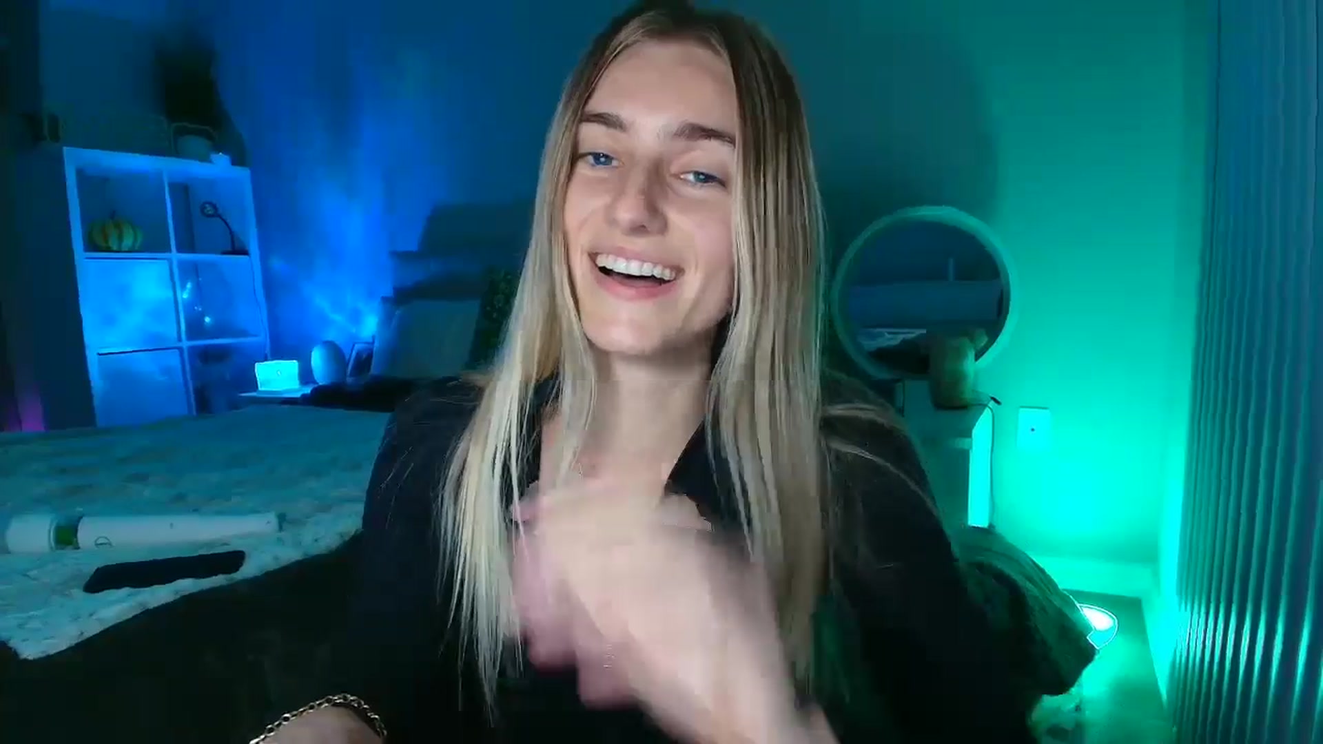 Gallery image thumbnail from Vodka_Queen's myfreecams stream on, 01/30/2026, 08:38 image 20 of 20