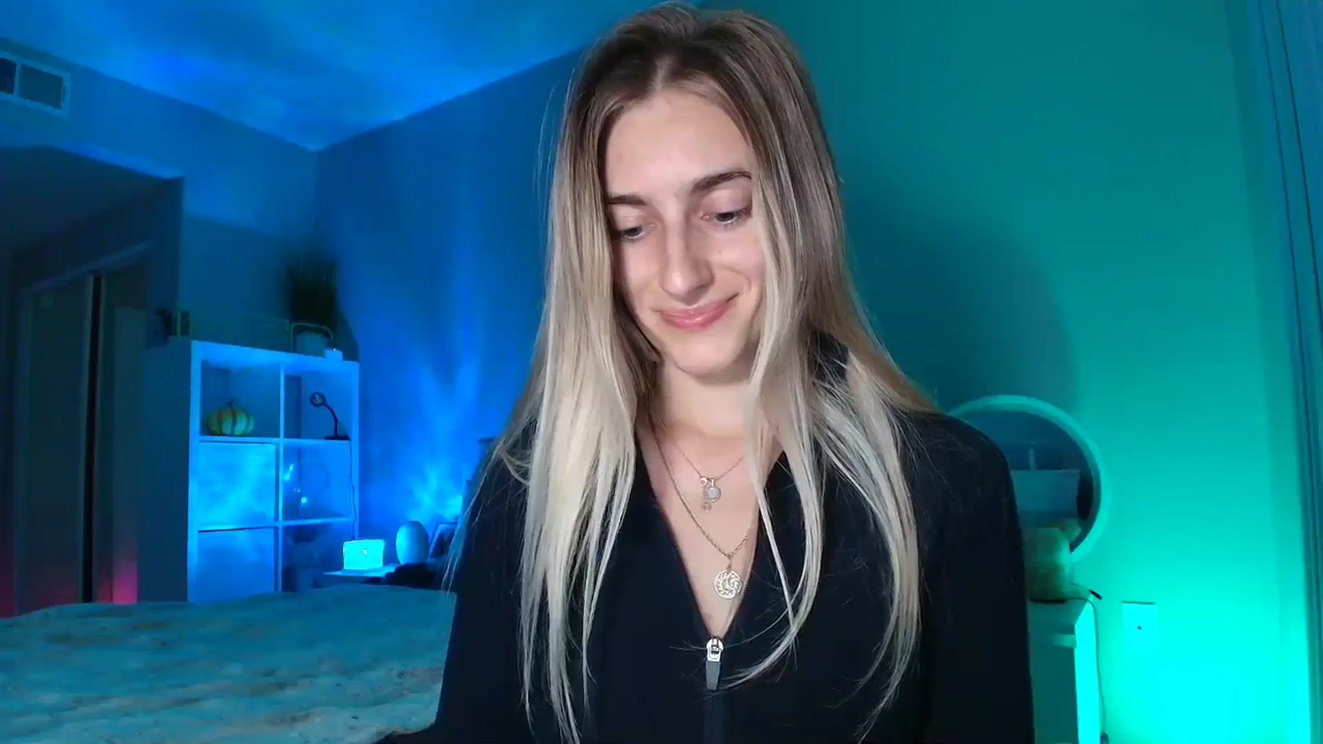 Gallery image thumbnail from Vodka_Queen's myfreecams stream on, 01/30/2026, 08:38 image 5 of 20