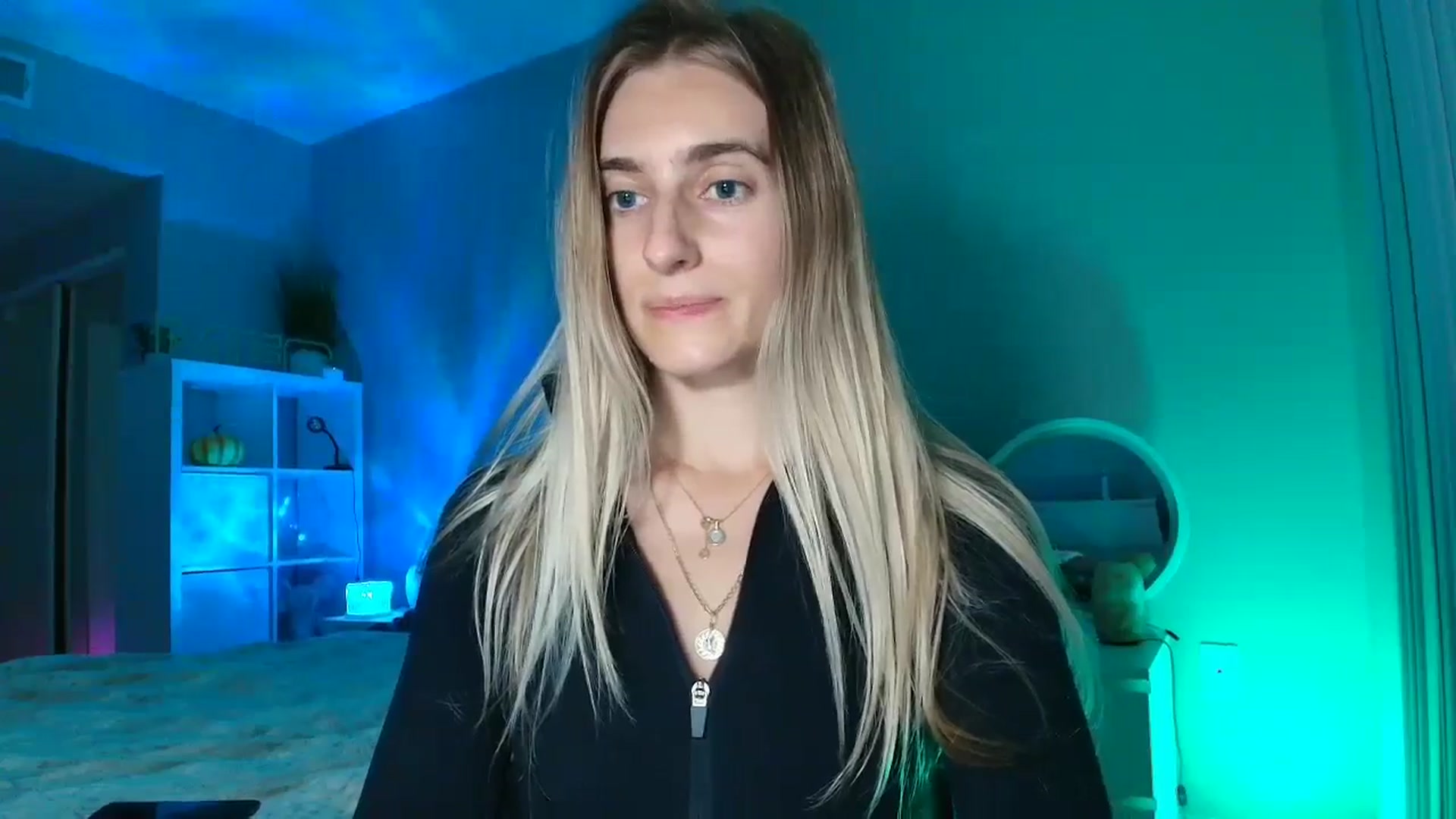 Gallery image thumbnail from Vodka_Queen's myfreecams stream on, 01/30/2026, 08:38 image 6 of 20