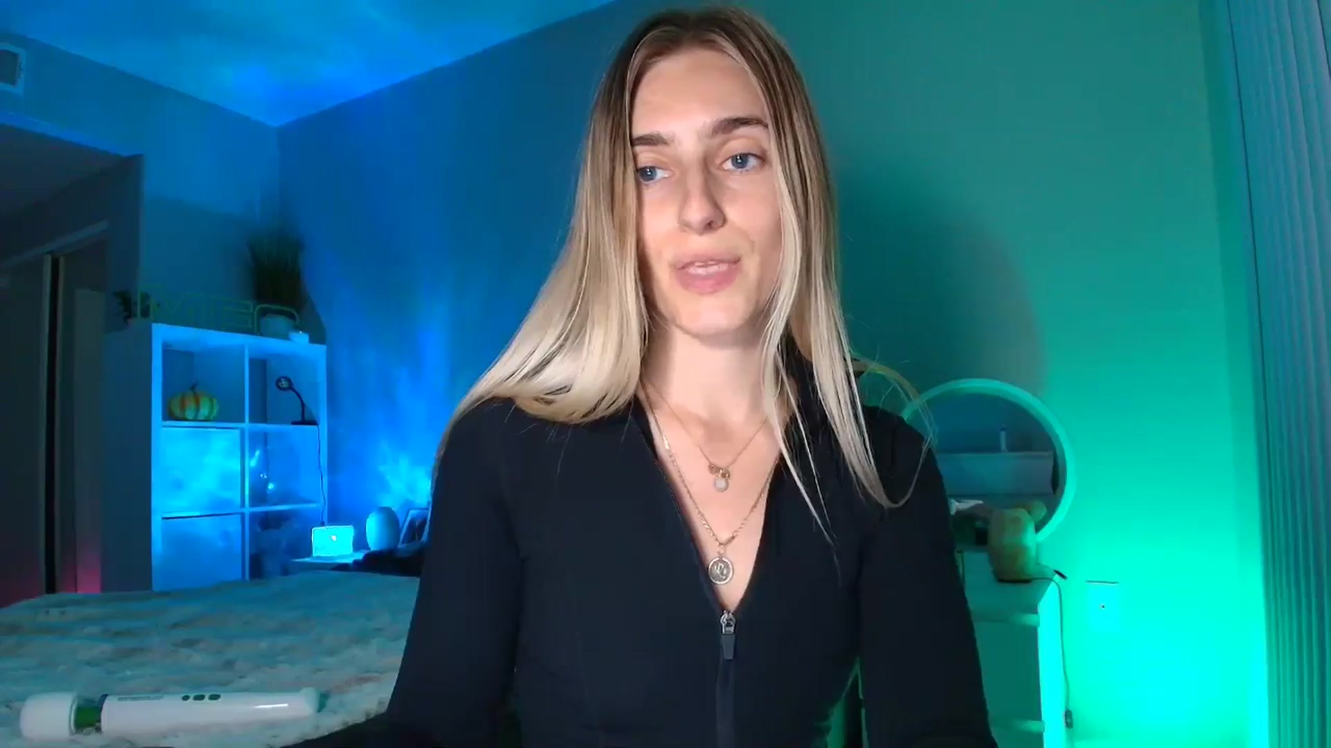 Gallery image thumbnail from Vodka_Queen's myfreecams stream on, 01/30/2026, 08:38 image 17 of 20