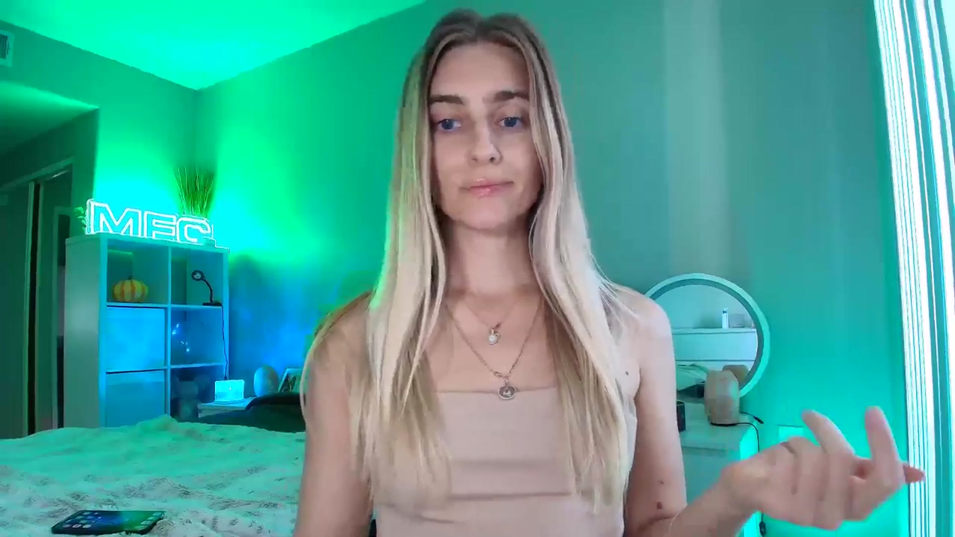 Gallery image thumbnail from Vodka_Queen's myfreecams stream on, 01/30/2026, 22:19 image 4 of 20