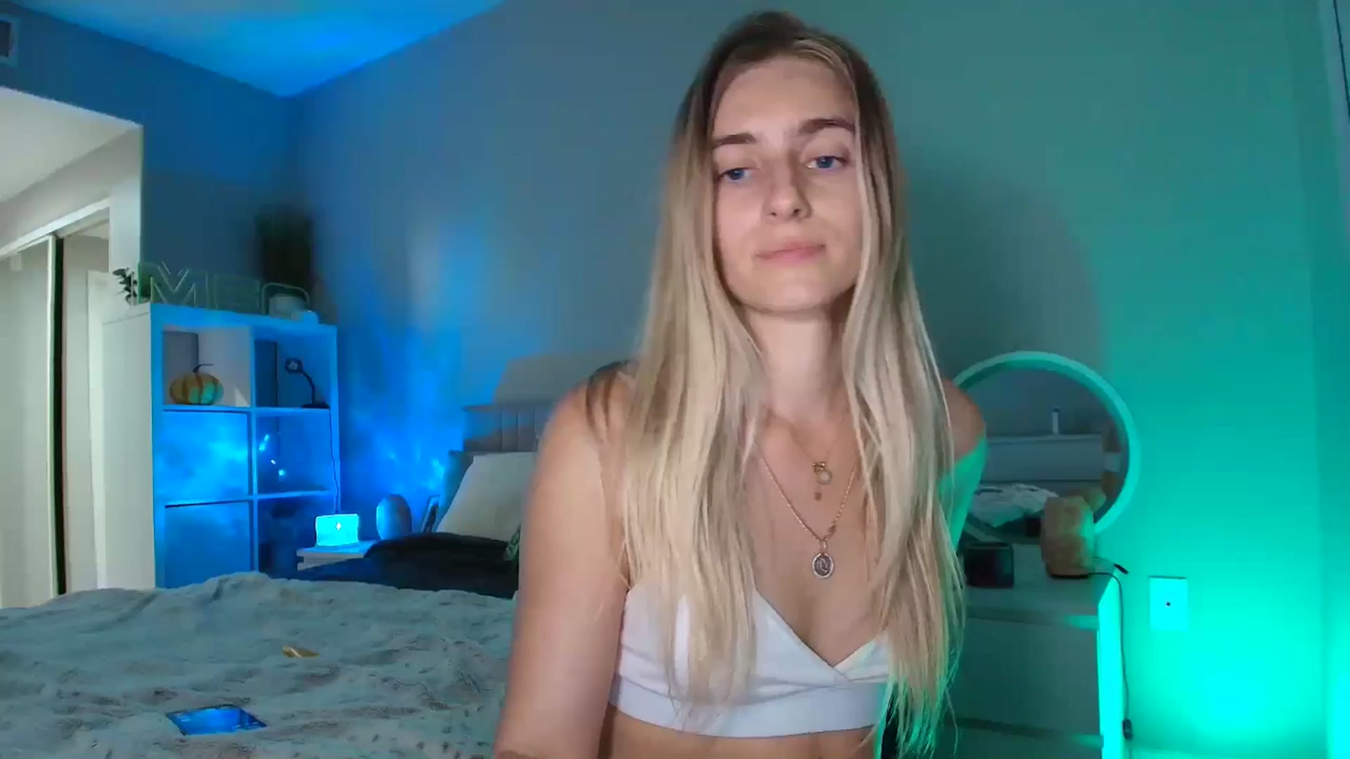Gallery image thumbnail from Vodka_Queen's myfreecams stream on, 01/31/2026, 08:31 image 12 of 20