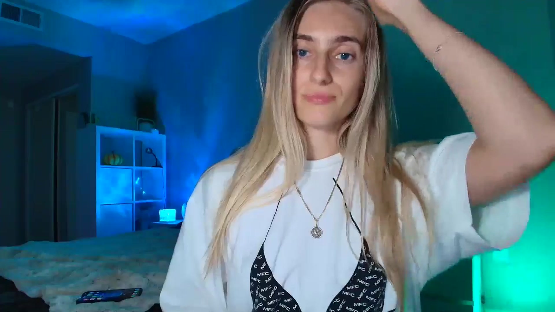 Gallery image thumbnail from Vodka_Queen's myfreecams stream on, 02/01/2026, 08:34 image 8 of 20