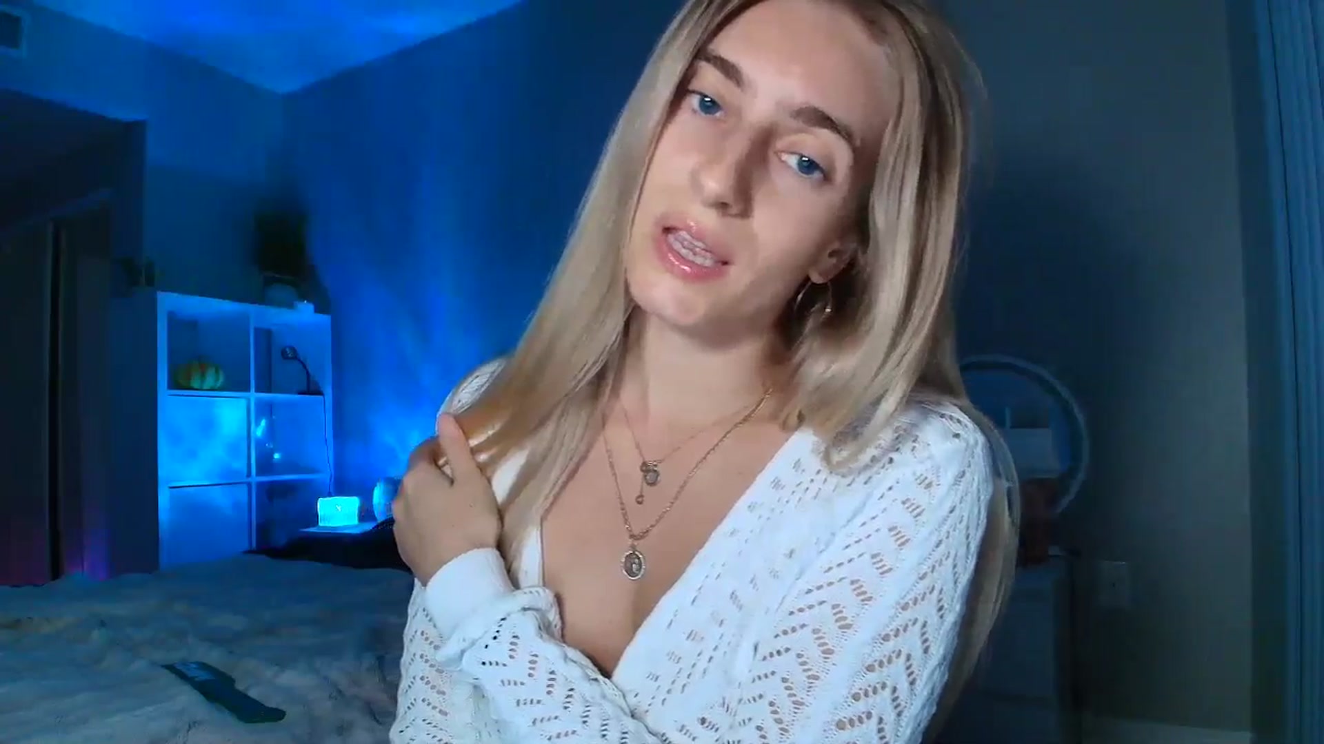 Gallery image thumbnail from Vodka_Queen's myfreecams stream on, 02/02/2026, 06:48 image 3 of 20